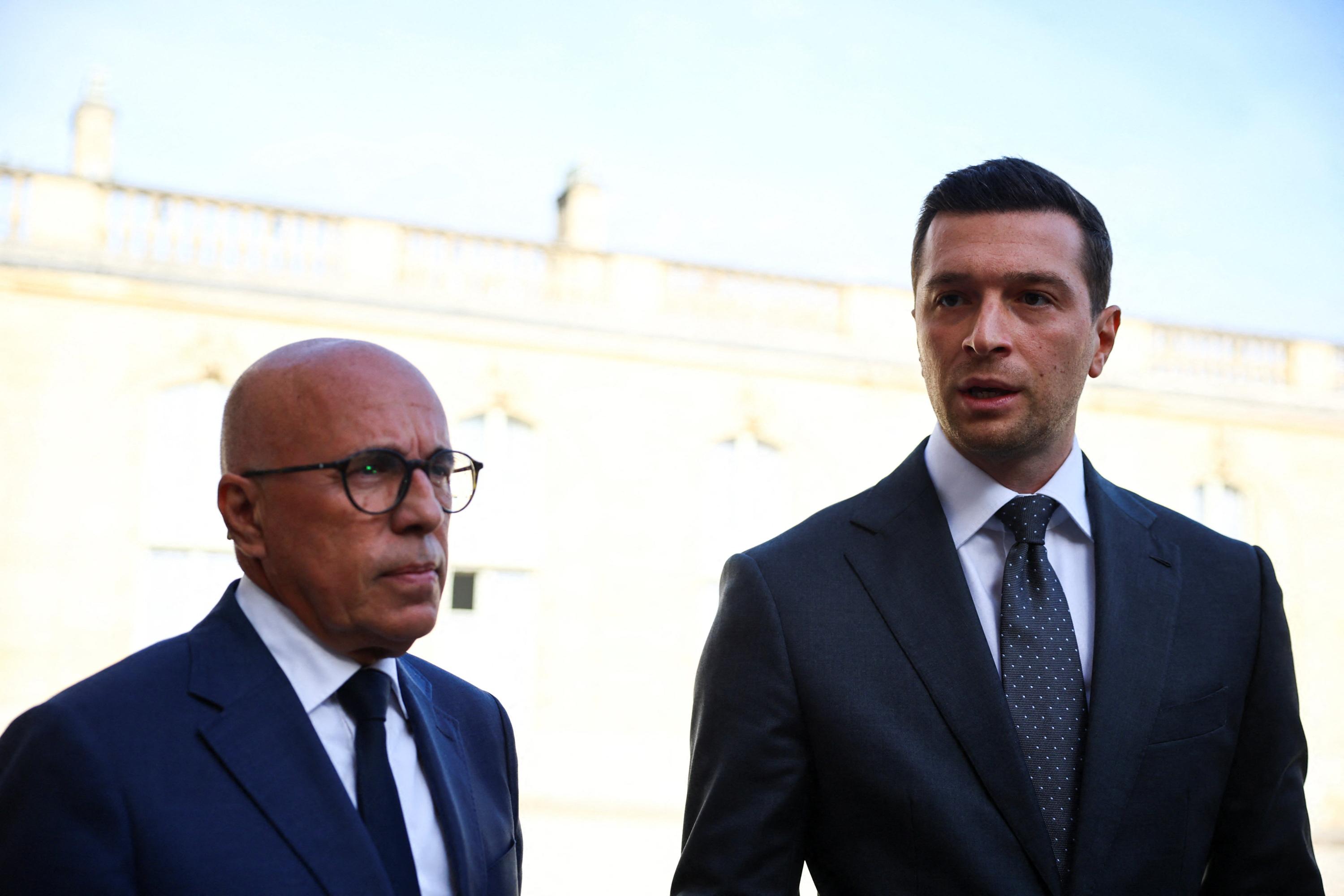 EN DIRECT - Réunion de crise sur les prix des carburants : «Macron n’a apporté aucune réponse, la question du pouvoir d’achat a été balayée», déplore Bardella