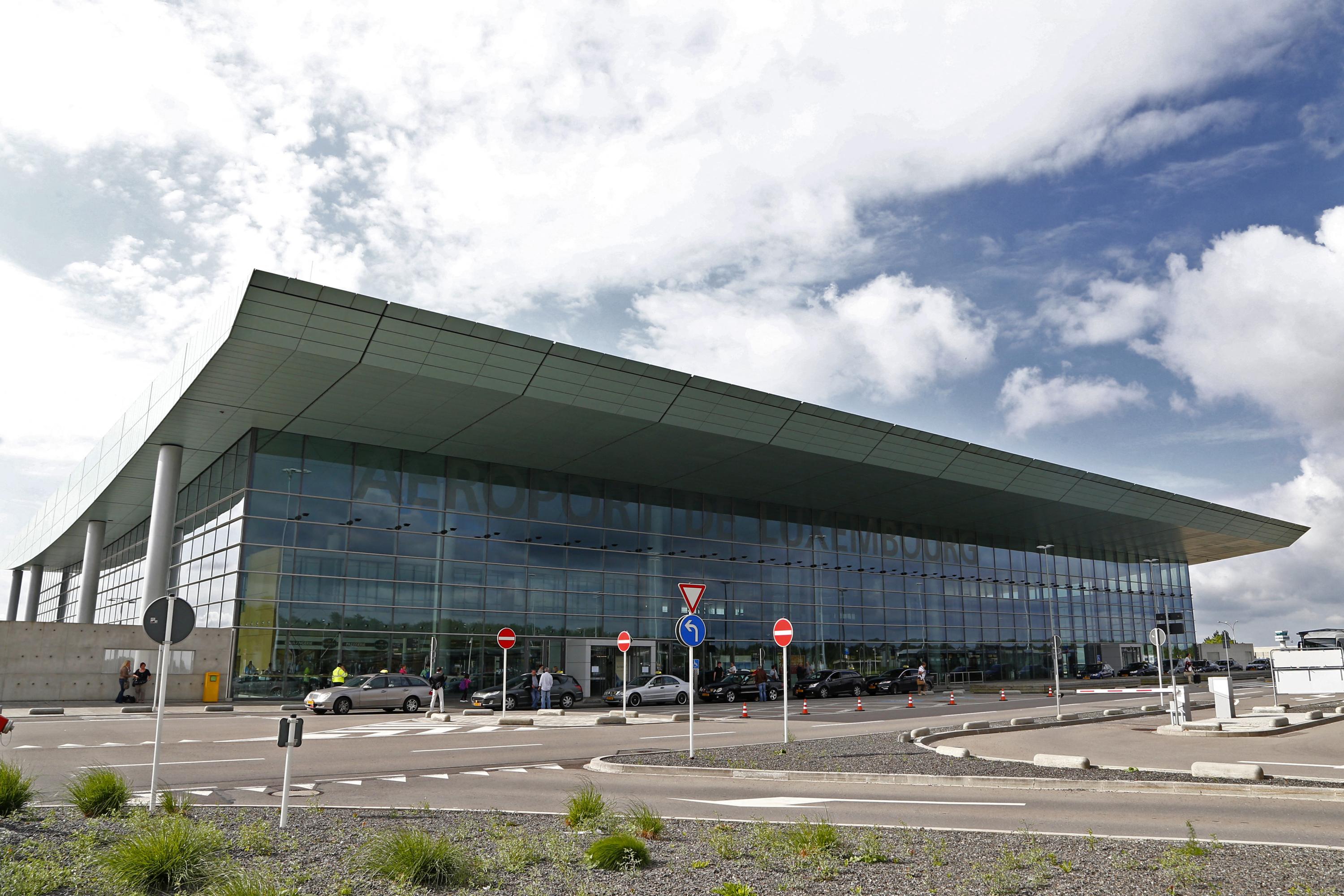 Luxembourg : trafic brièvement interrompu à l'aéroport en raison de drones
