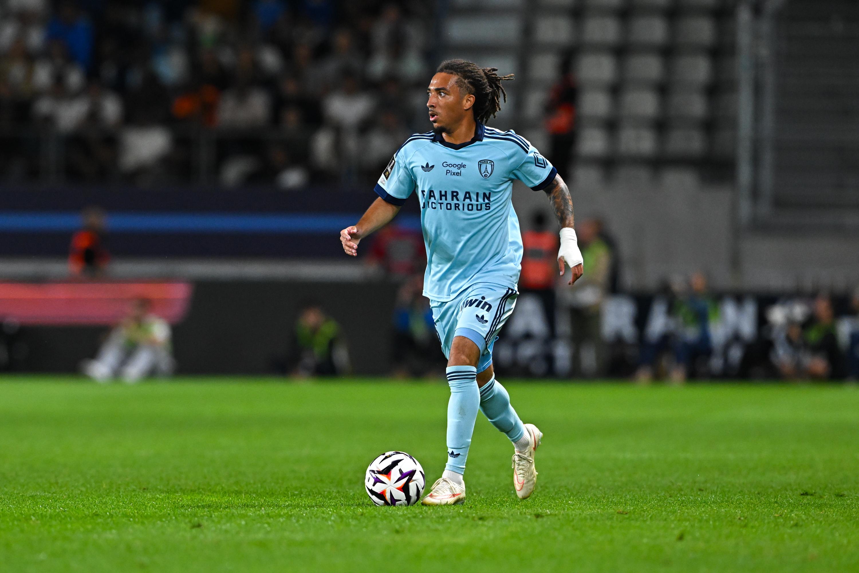 EN DIRECT - Paris FC-Strasbourg : Rosenior retrouve son ancien club, bataille pour le podium