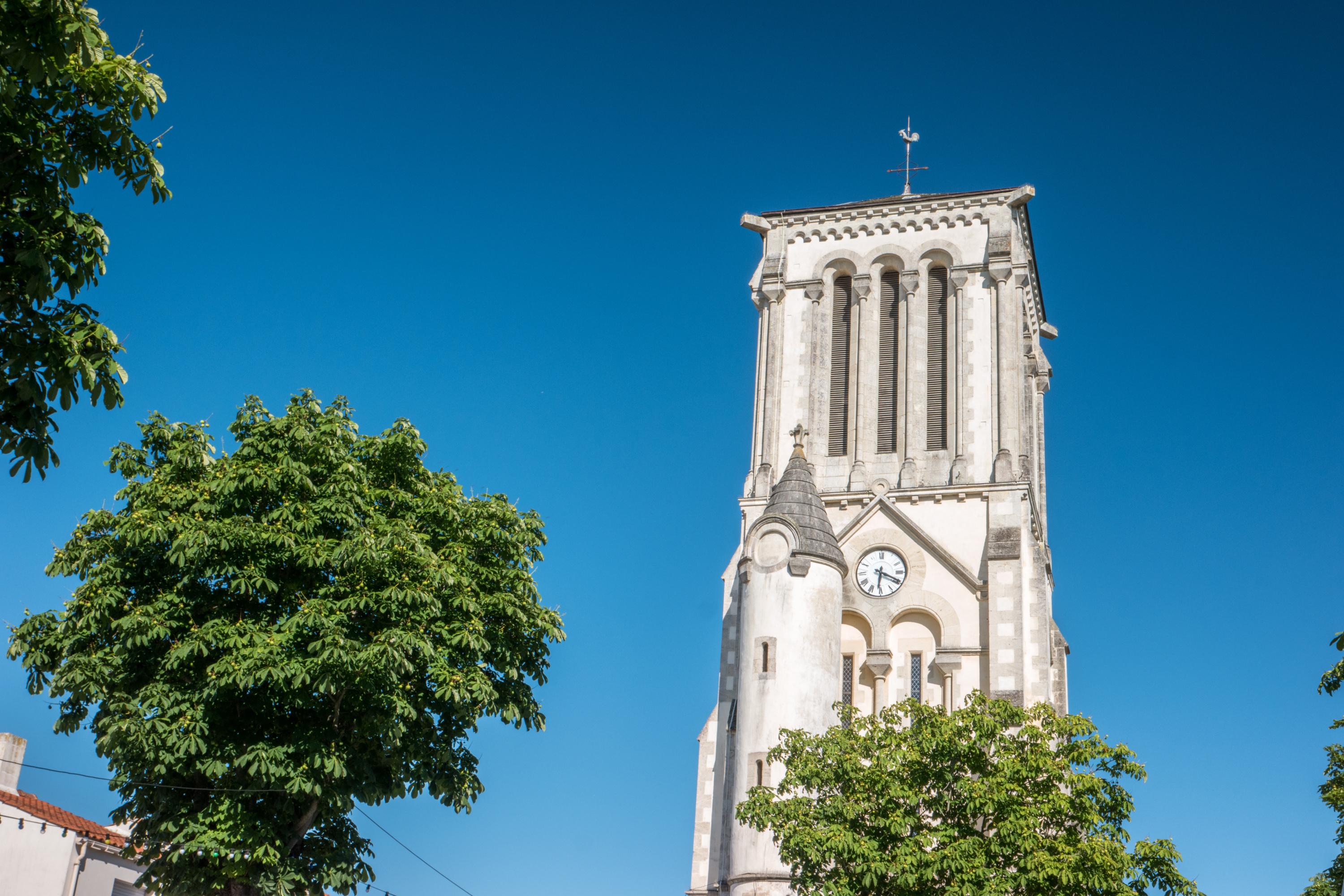 Pourquoi les églises de France feront sonner leurs cloches pendant sept minutes vendredi matin