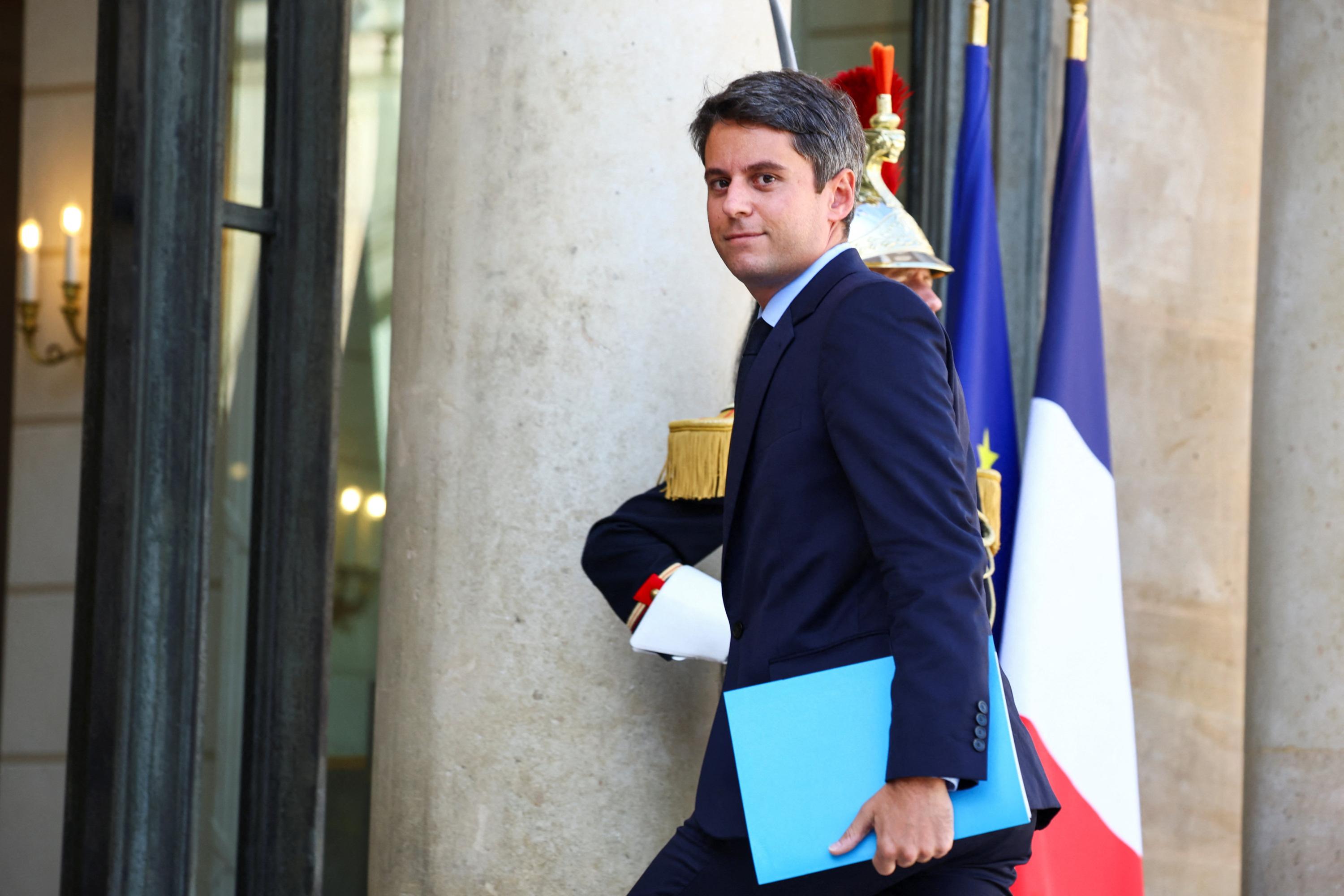EN DIRECT - Présidentielle 2027 : Gabriel Attal, Clémence Guetté, Sébastien Chenu, invités des matinales