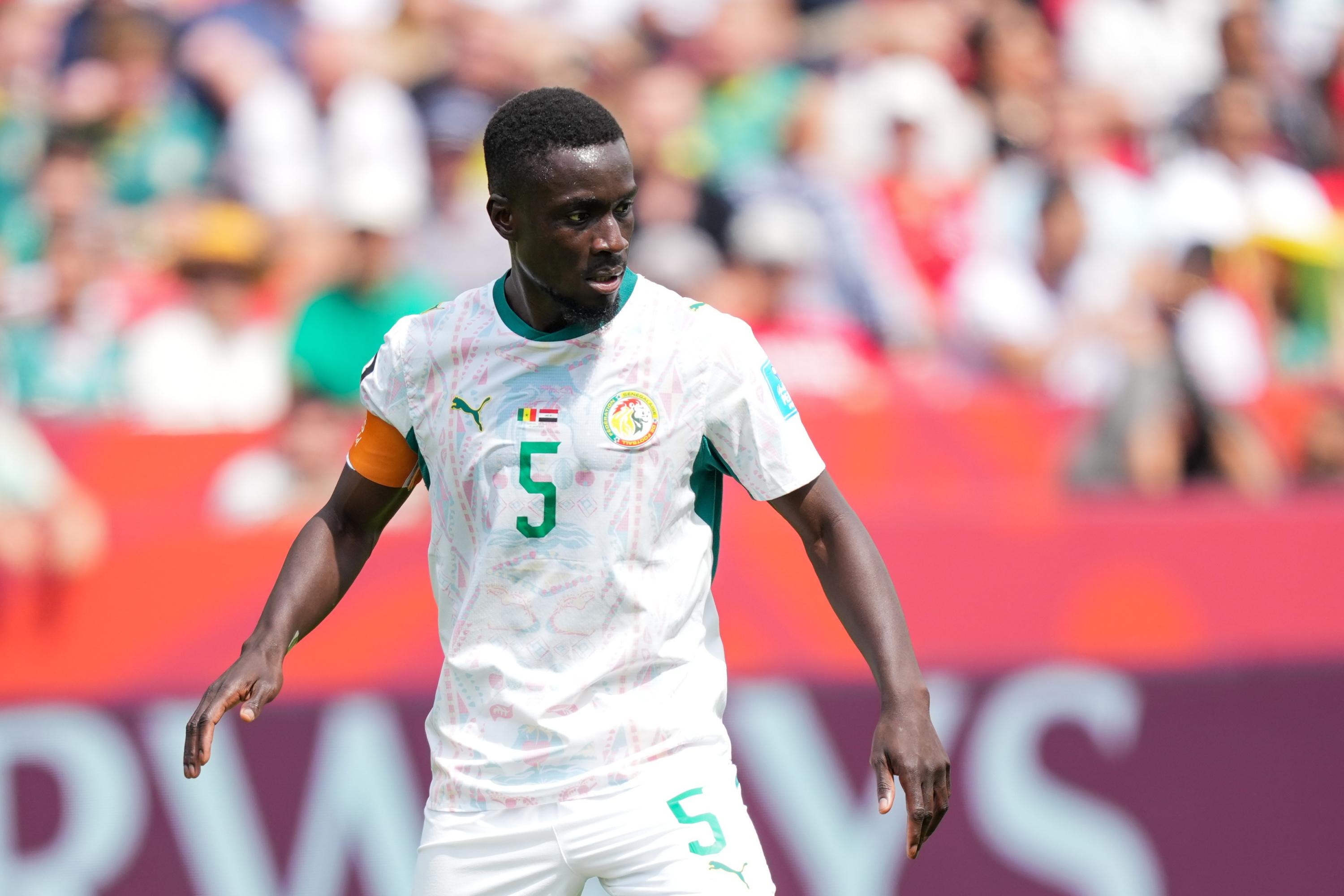 Ligue 1 : un appel au boycott lancé après l’arrivée d’Idrissa Gueye comme investisseur au Mans