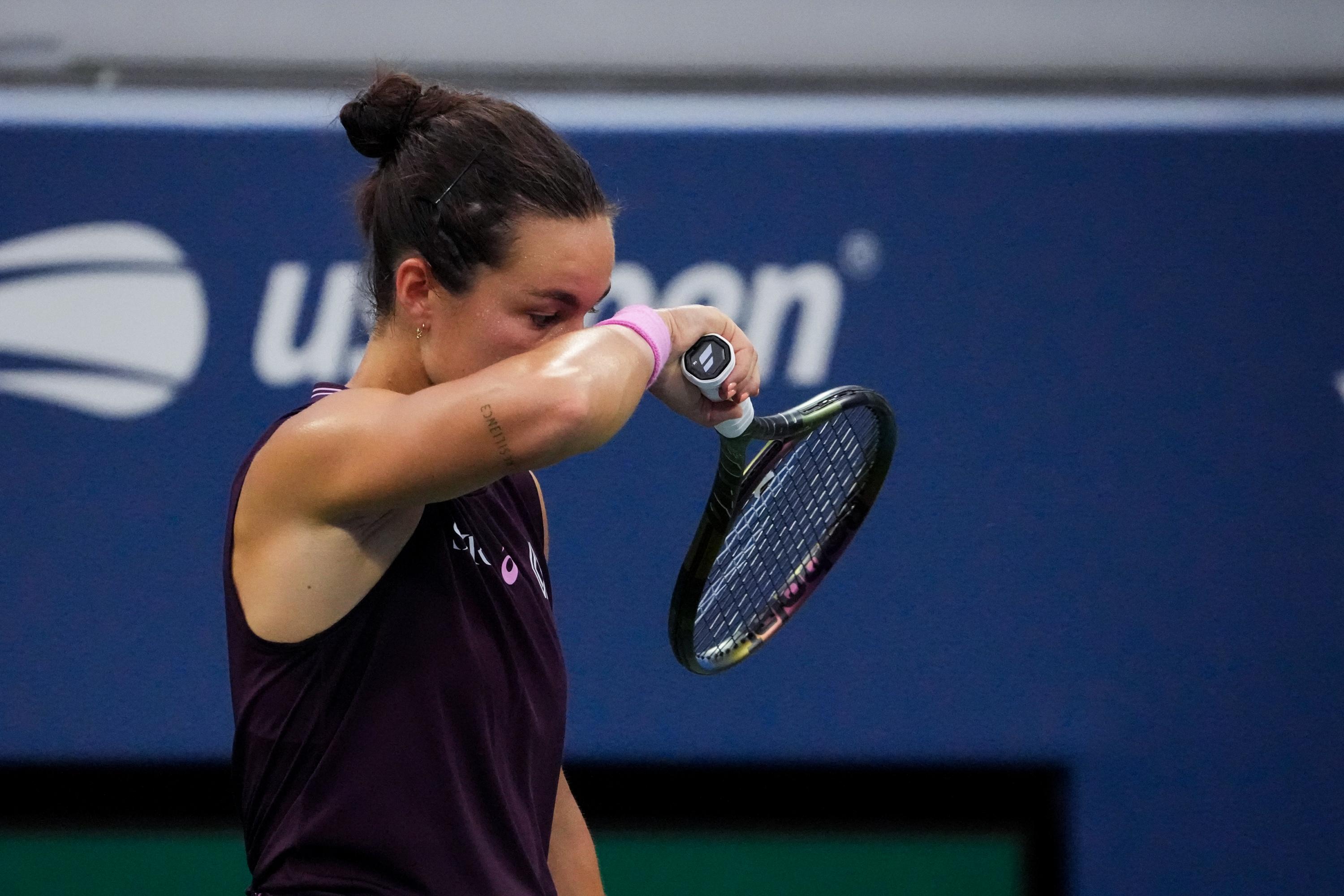 Tennis : Loïs Boisson battue après une balle de match, mais repêchée à Adana