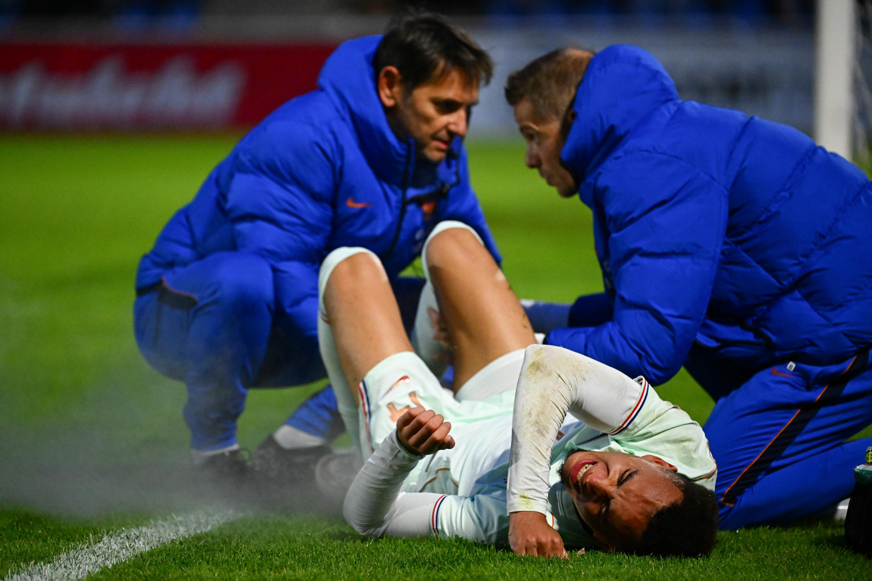 La spirale continue pour Ethan Mbappé, sorti sur civière avec les Bleuets