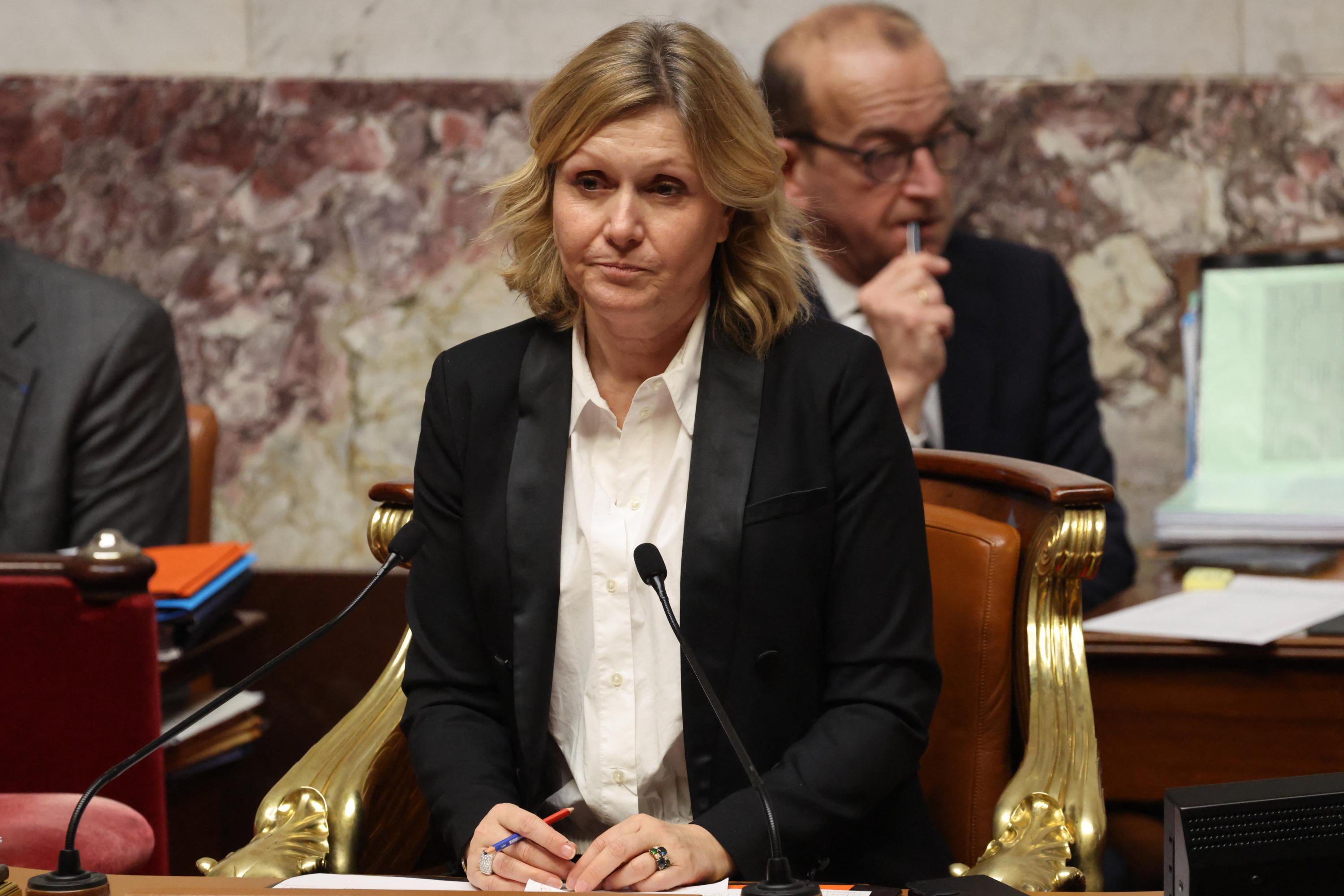 EN DIRECT - Présidentielle 2027 : Yaël Braun-Pivet affirme n’avoir «jamais cru» à la théorie d’un RN «bouclier de la communauté juive»
