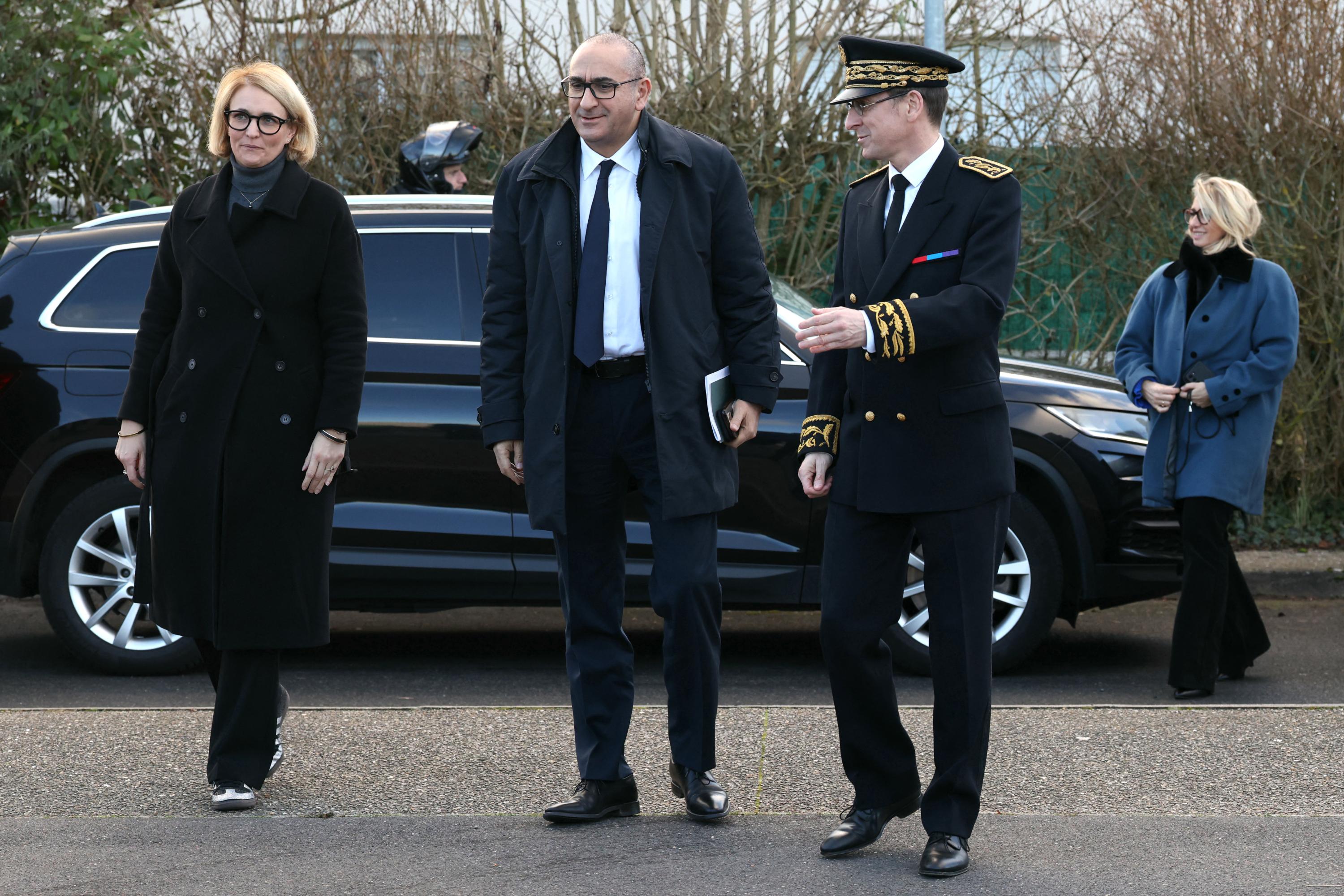 «Il faut une sanction réelle» : le ministère de l’Intérieur généralise la suspension du permis de conduire pour usage de téléphone au volant