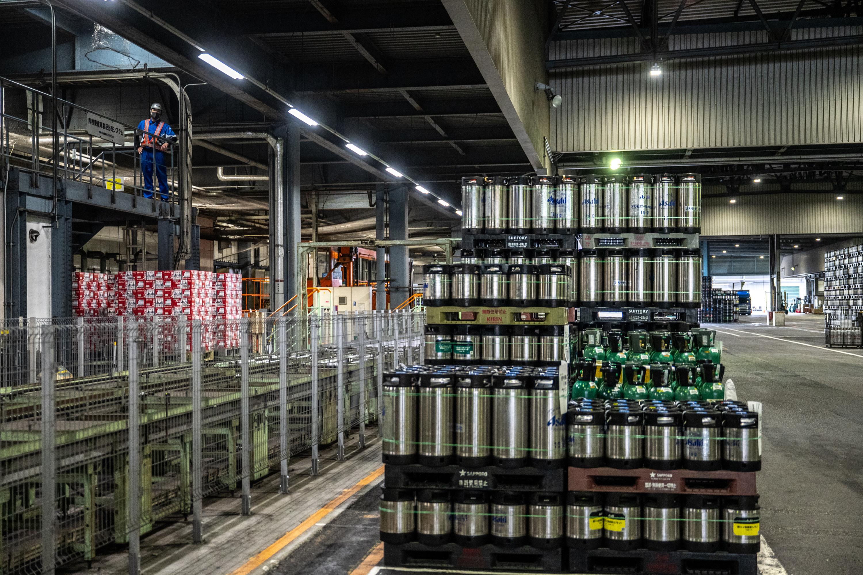 Japon : perquisitions chez les géants de la bière, soupçonnés d’entente sur les prix