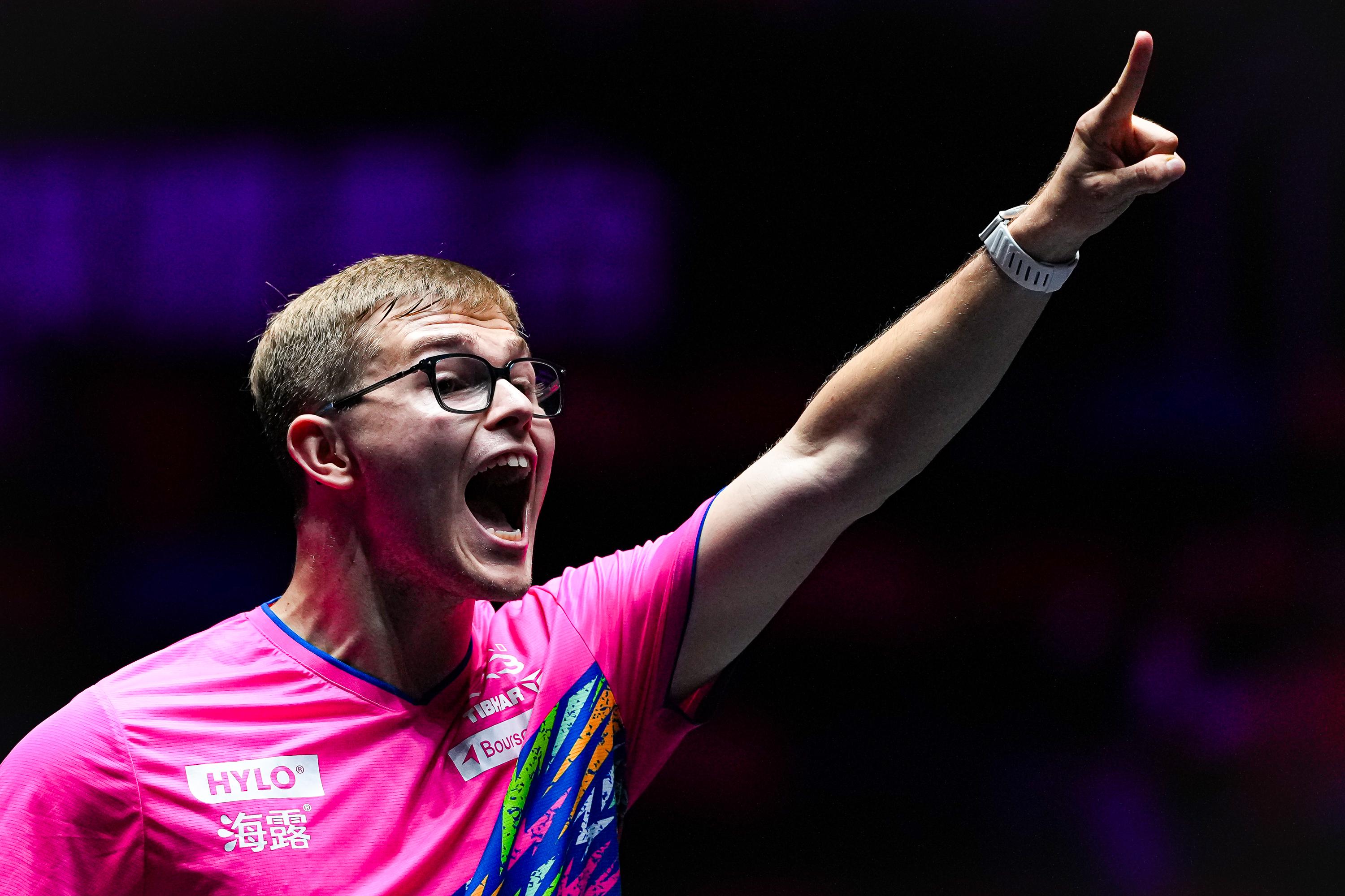 Tennis de table : en démonstration, Alexis Lebrun rejoint les 8es de finale du Smash de Chine