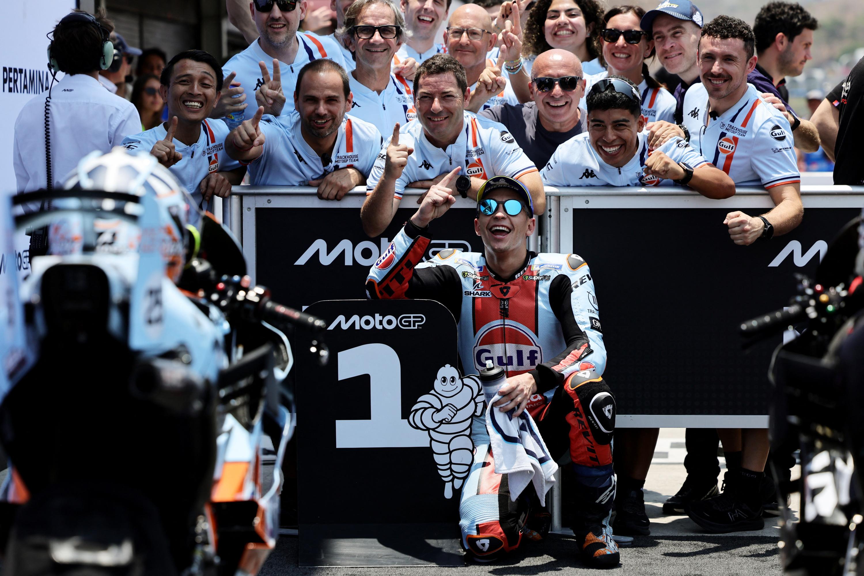 MotoGP : Raul Fernandez signe la première pole de sa carrière lors des qualifications en Indonésie
