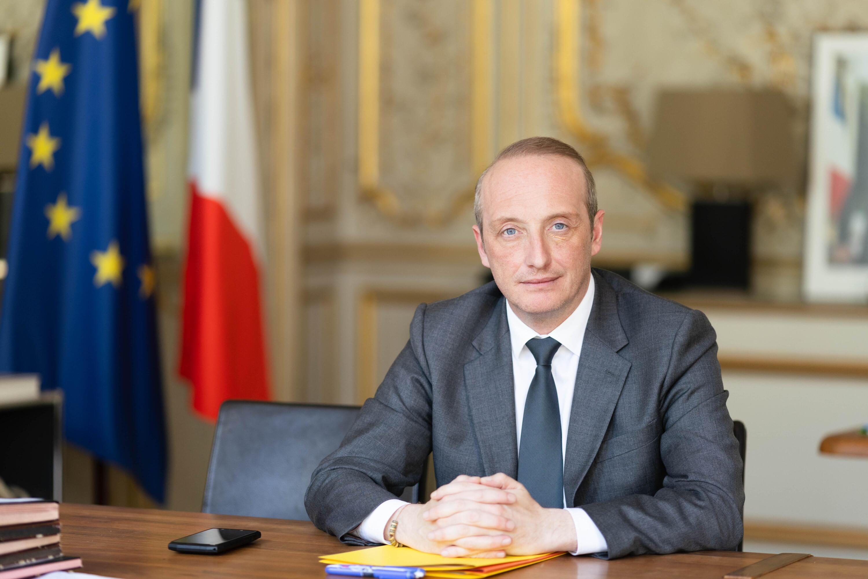 Budget, retraites : «Avec Édouard Philippe, nous proposons de revenir sur la suspension de la réforme», dit Laurent Marcangeli
