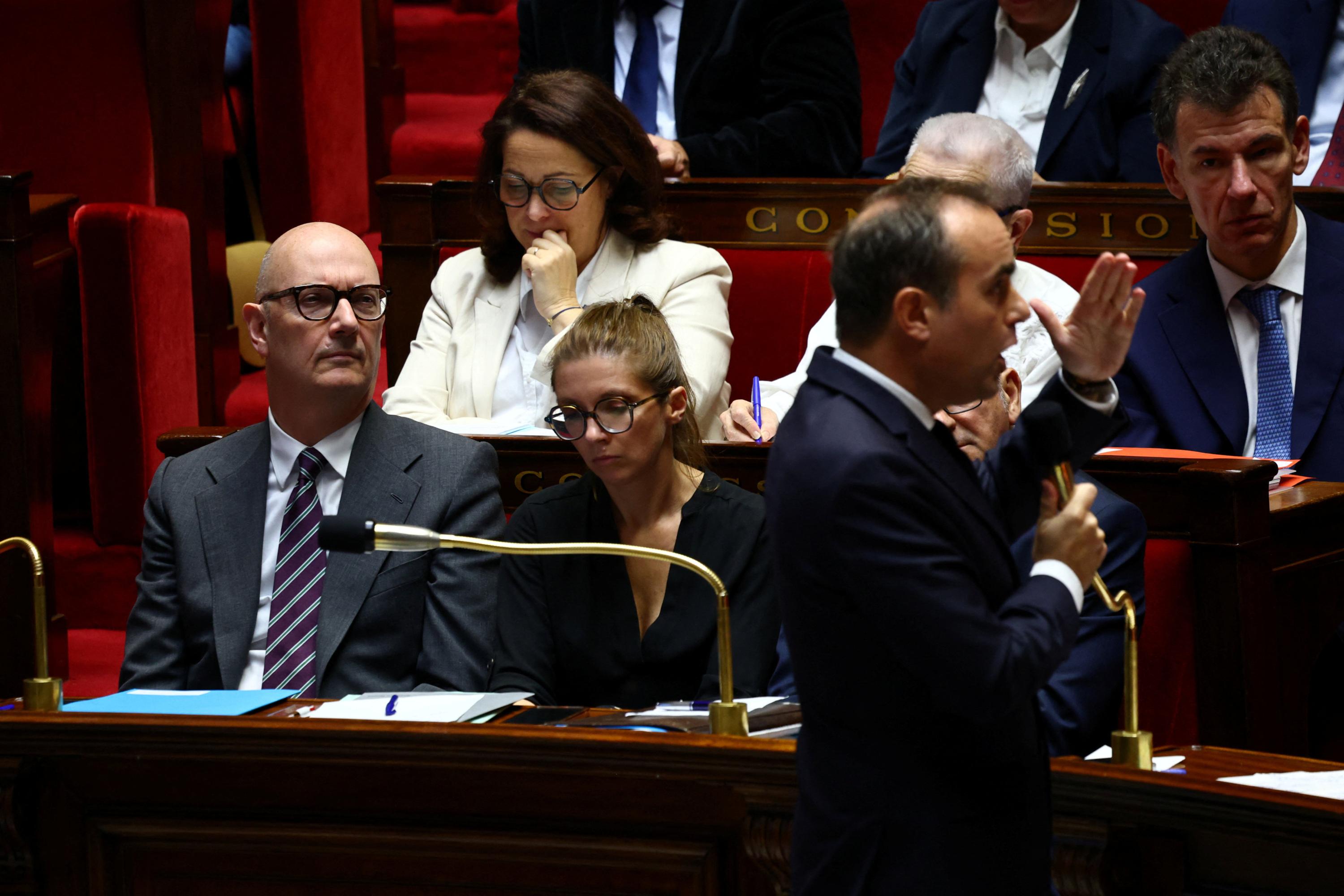 François Pierrard : « Pourquoi les agences publiques échappent-elles au débat budgétaire ? »