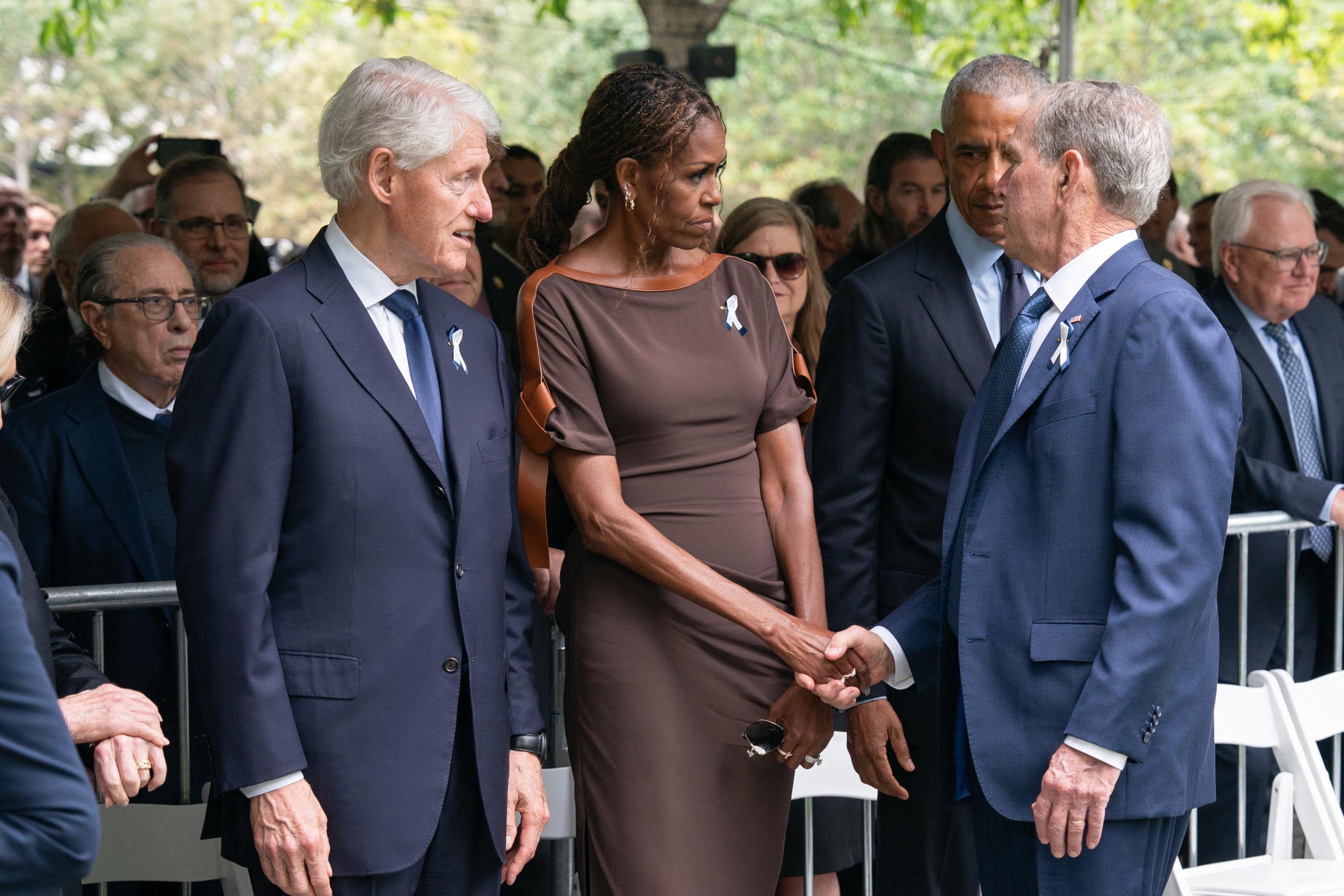 Midterms 2026 : comment Barack Obama et les Clinton se mobilisent pour les démocrates