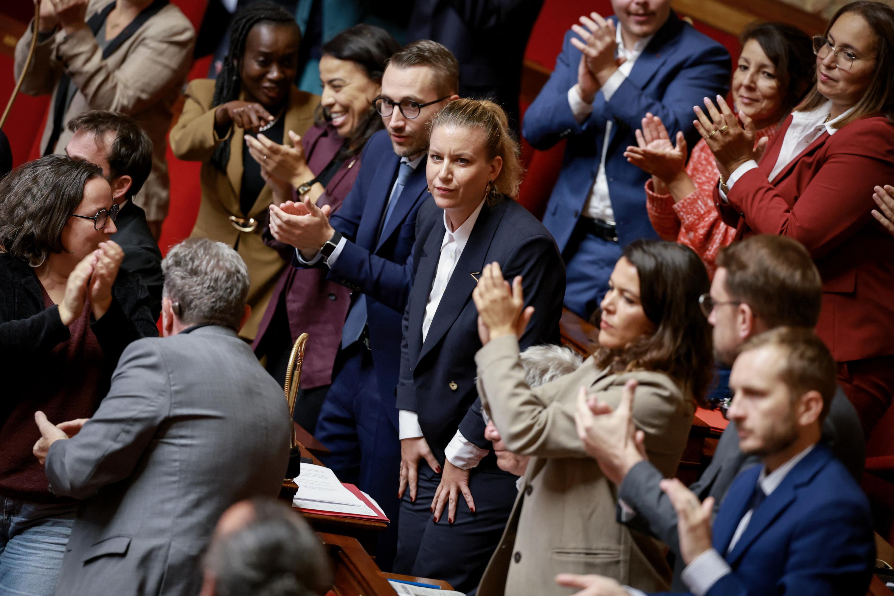 Violences urbaines : LFI et le gouvernement se renvoient la responsabilité