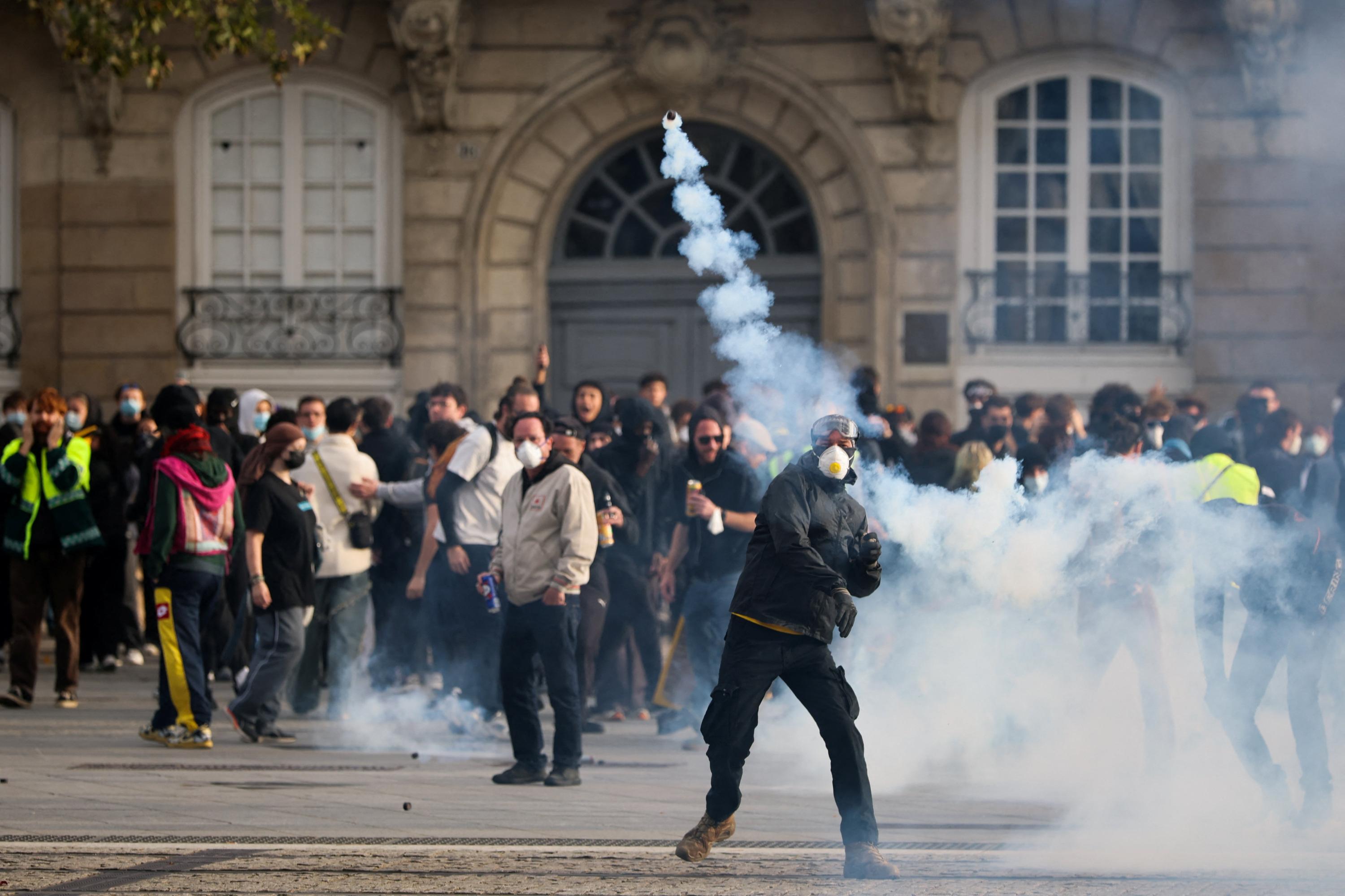 EN DIRECT - «Acte II» : les manifestations interdites samedi à Rouen et au Havre