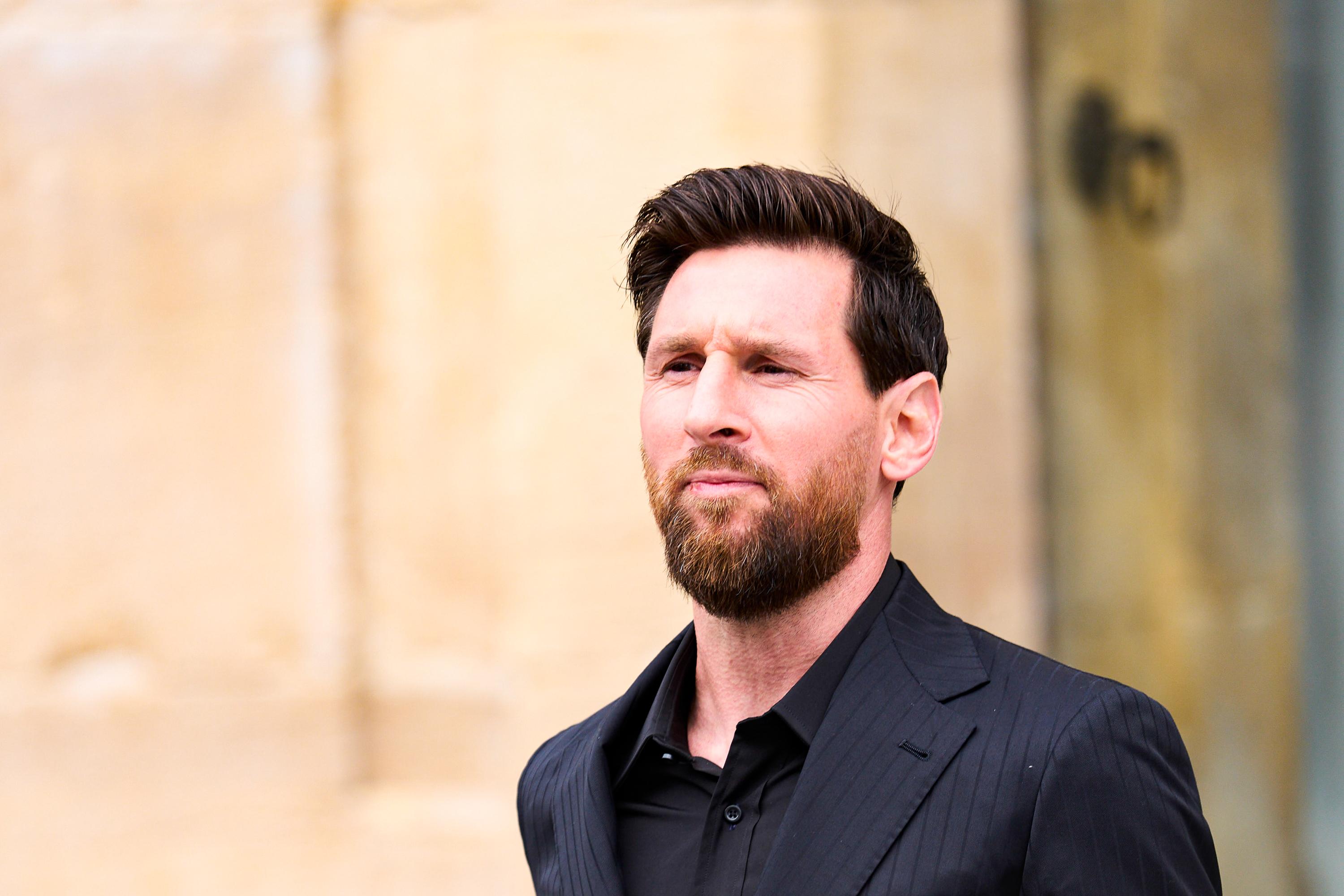 Foot : Lionel Messi reçoit le prix Princesse des Asturies du sport, une nouvelle distinction pour l’Argentin