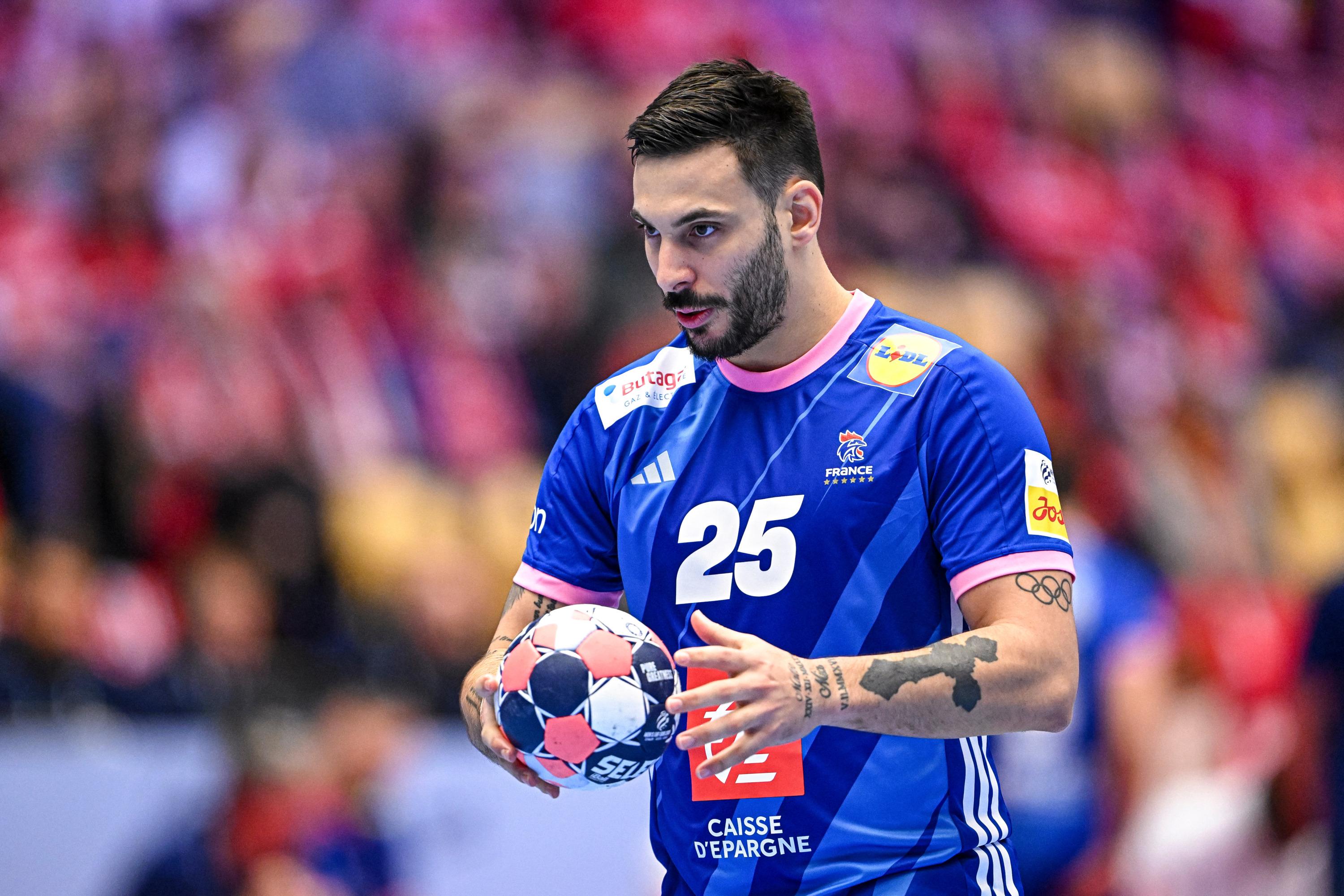 Hand : Hugo Descat figure dans le groupe des Bleus pour lancer les qualifications à l’Euro 2028