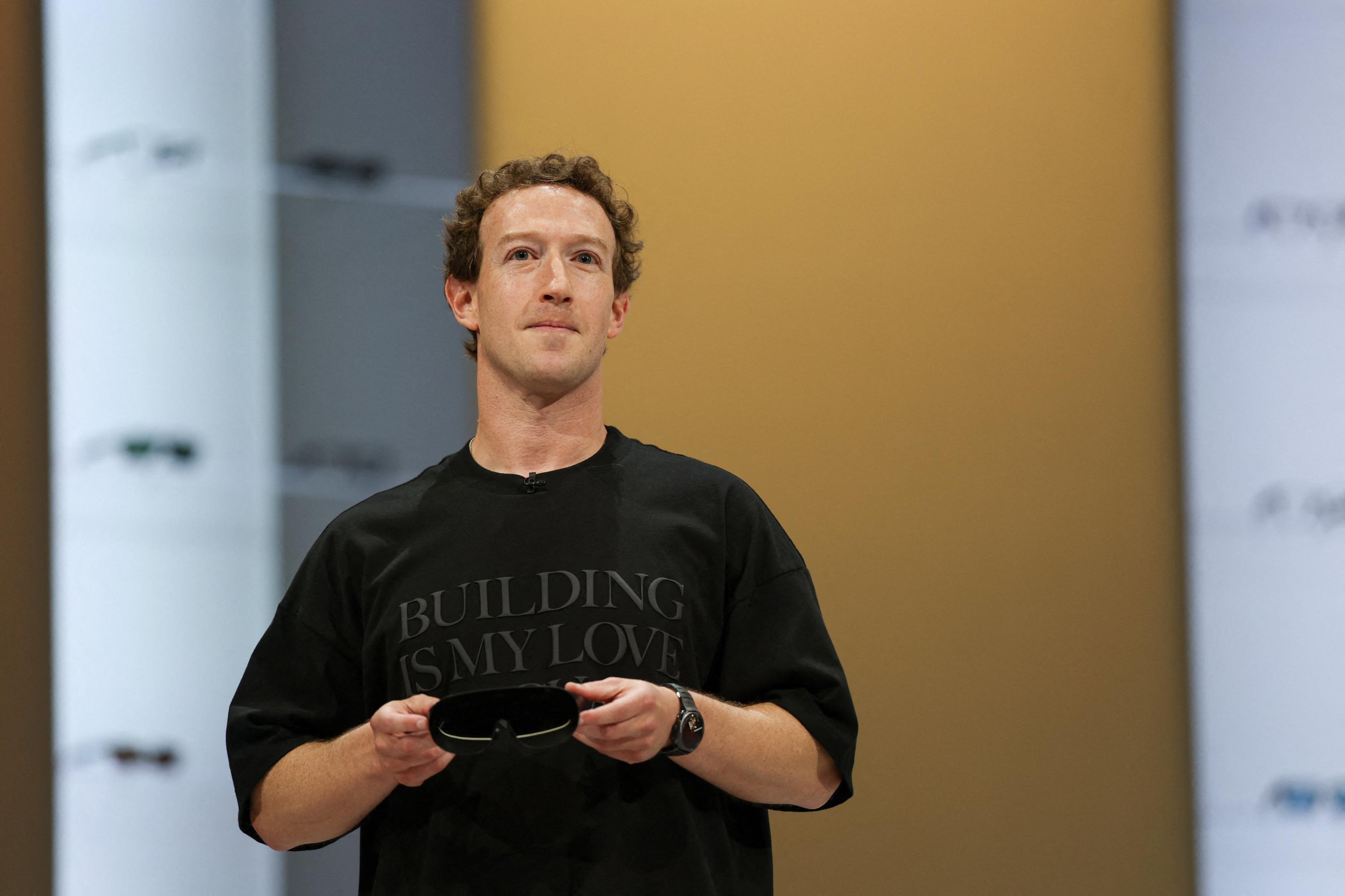 Mark Zuckerberg s’engage à rester huit ans en Californie, même si l’État adopte l’impôt sur la fortune