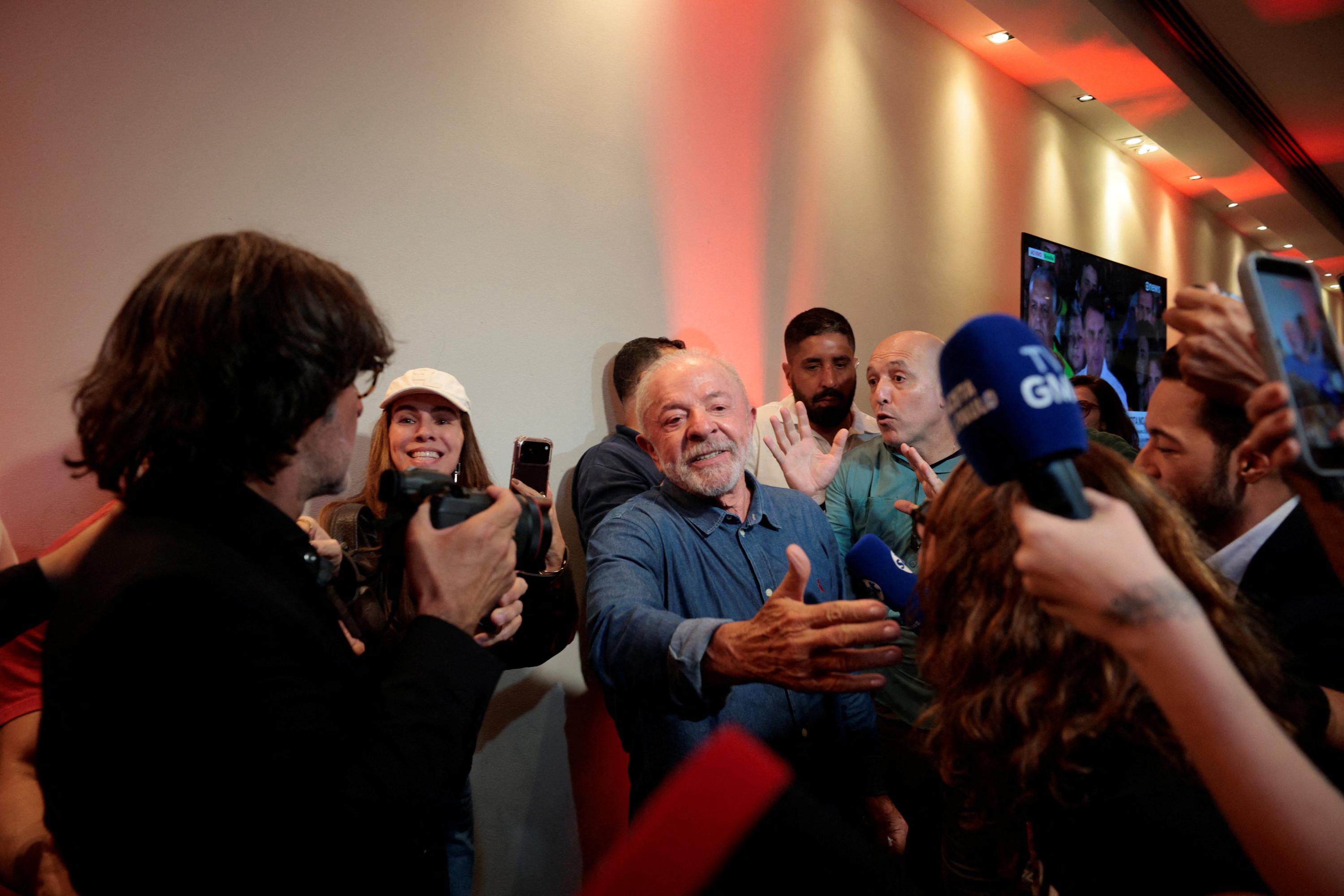 «Le Brésil se droitise» : après la victoire in extremis de Lula, la presse internationale interroge sa capacité d’action