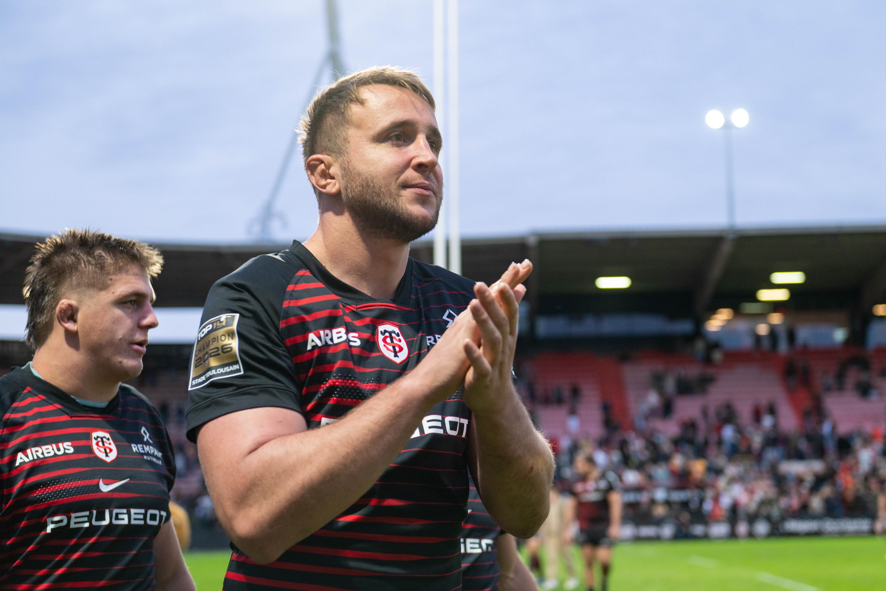 Top 14 : le Stade toulousain fait tourner à Pau