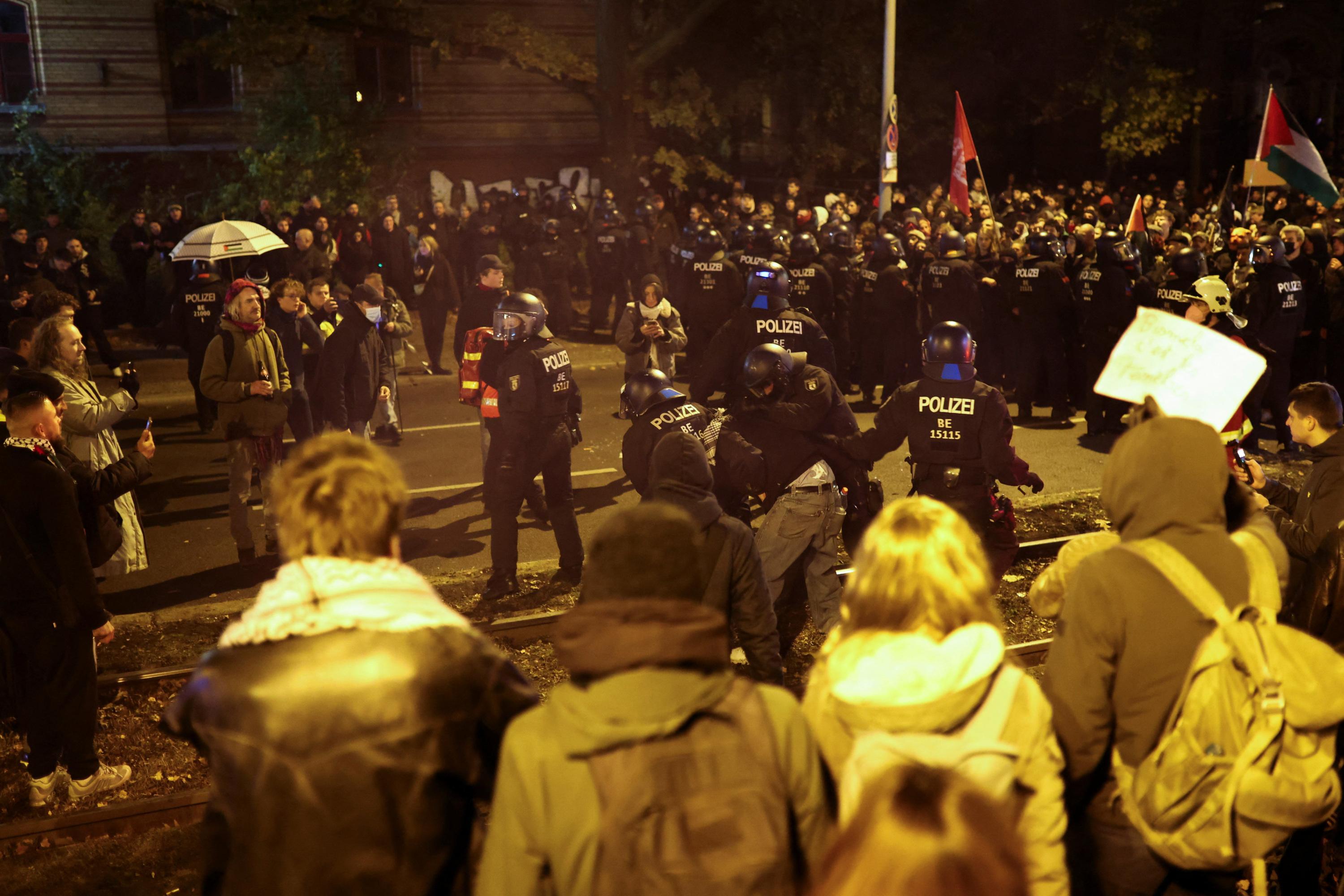 Avec «GenZ s’en charge», la jeunesse allemande entre doucement dans la protestation