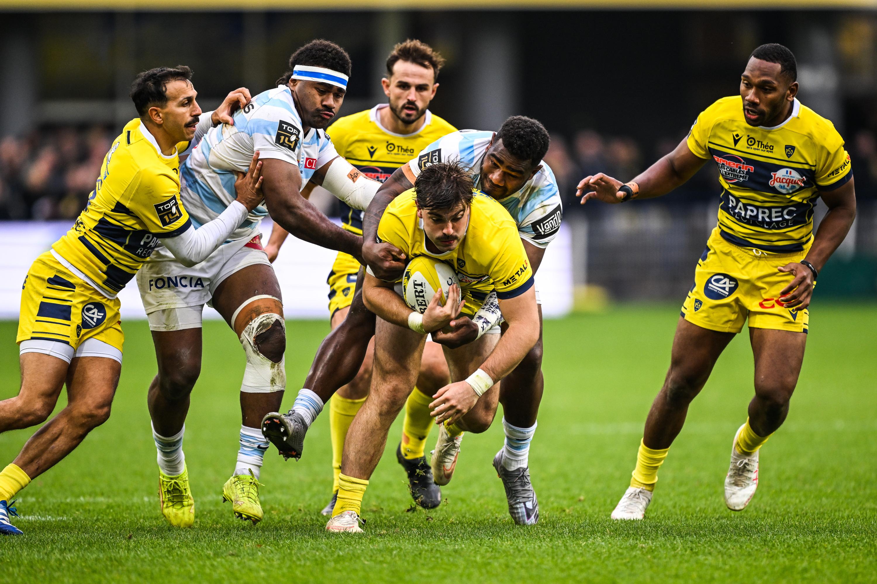 Top 14 : Clermont se rassure un peu en venant à bout du Racing 92