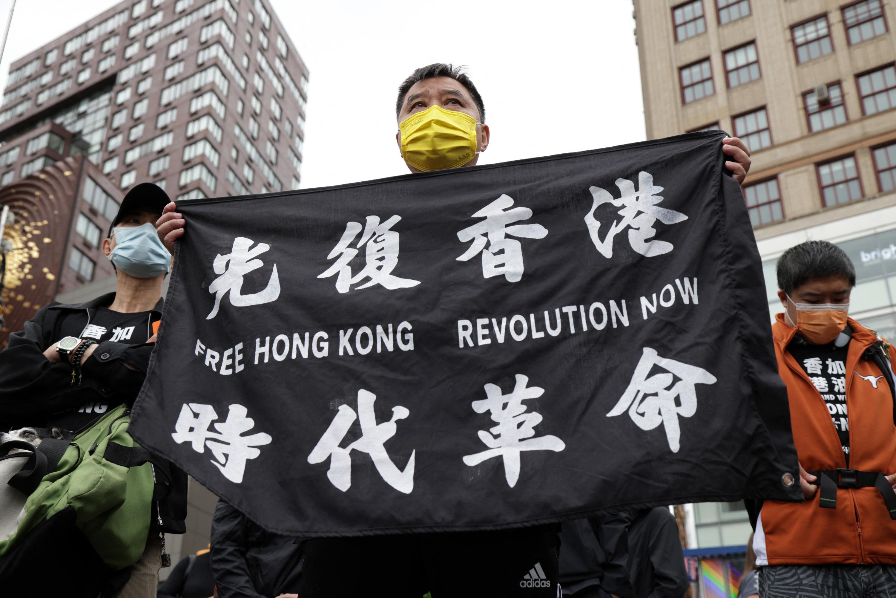 Hongkong: un célèbre militant indépendantiste libéré de prison thumbnail