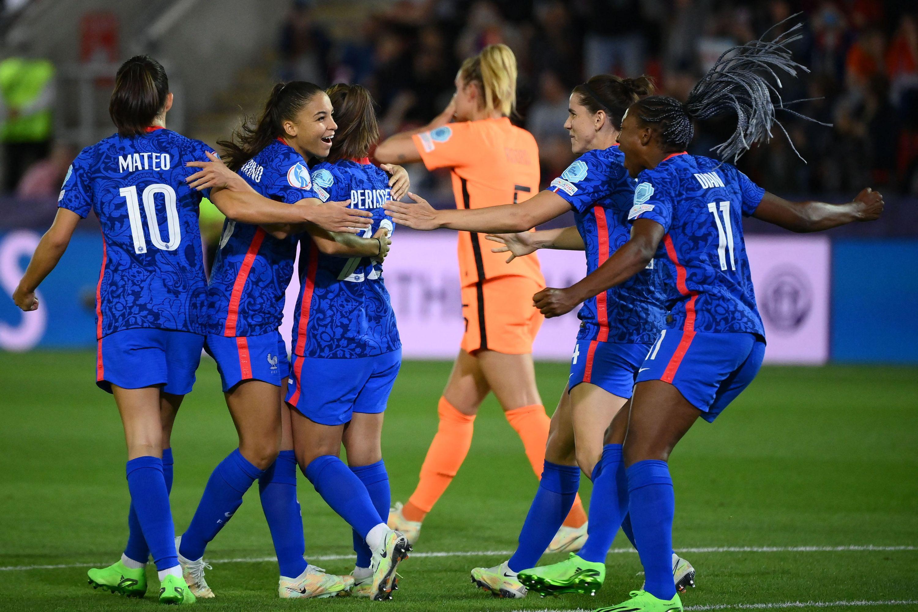 Euro féminin : au bout du suspense, les Bleues écartent les Pays-Bas et se hissent dans le dernier carré