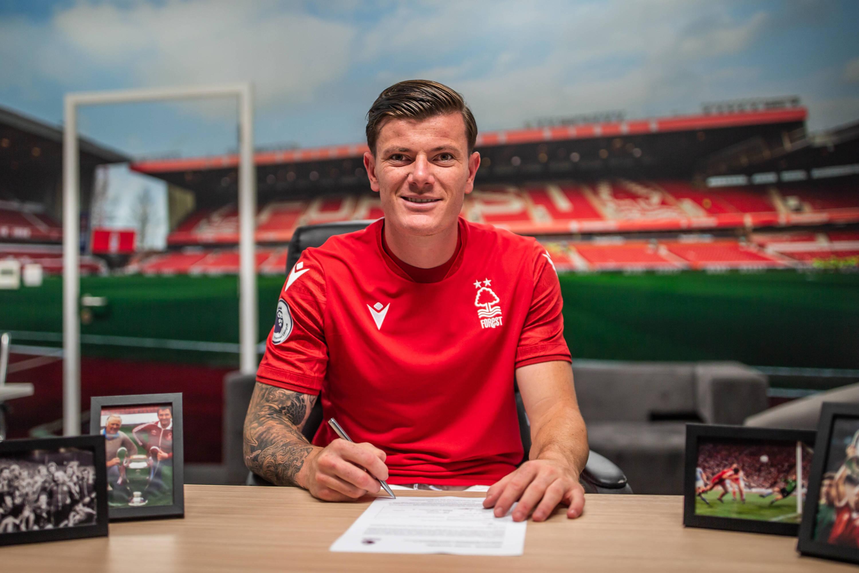 Foot : le jeune français Giulian Biancone rejoint l'Olympiakos