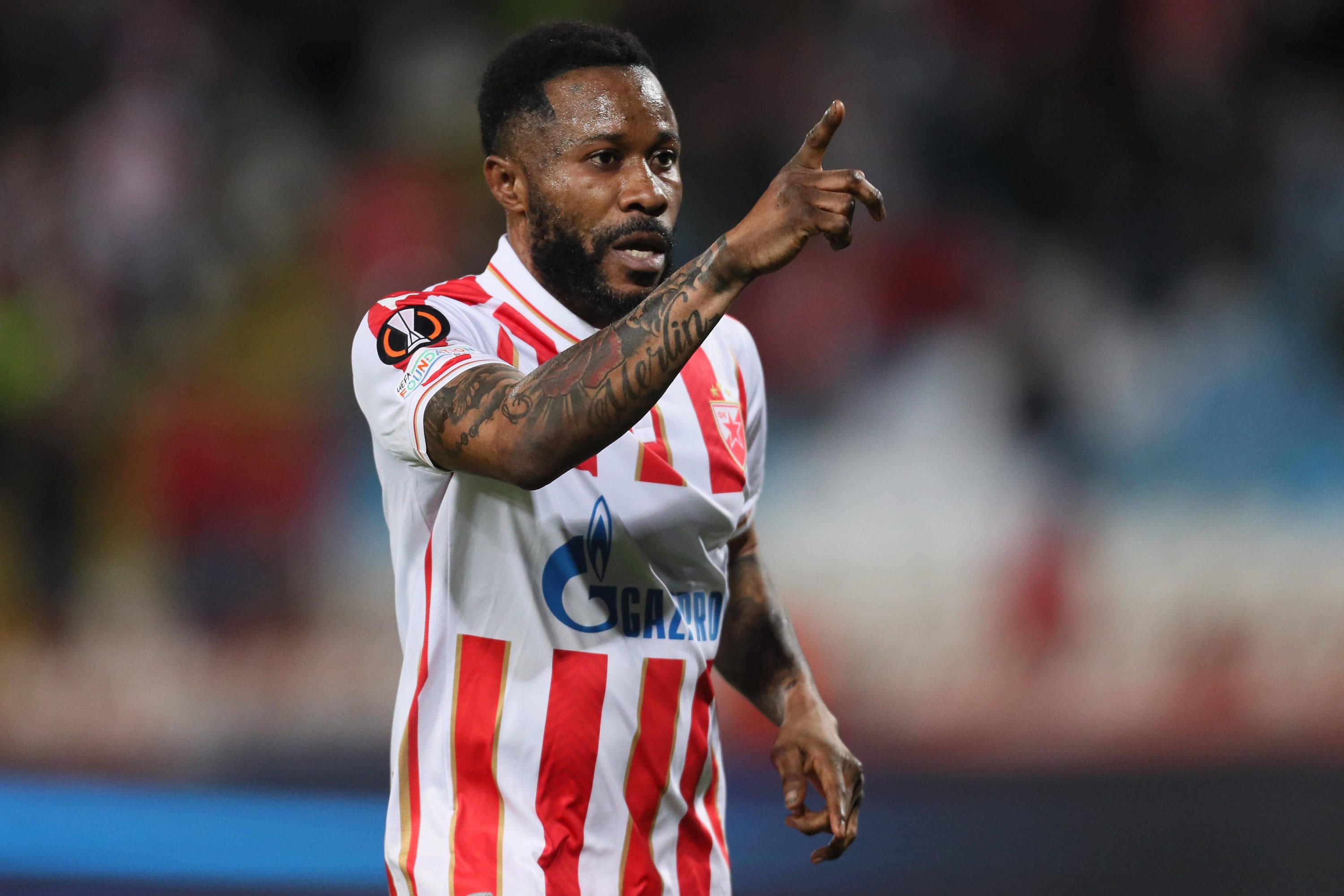 Football: Un international gabonais, né en 1990 d'une mère morte en 1986, est soupçonné d'usurpation d'identité