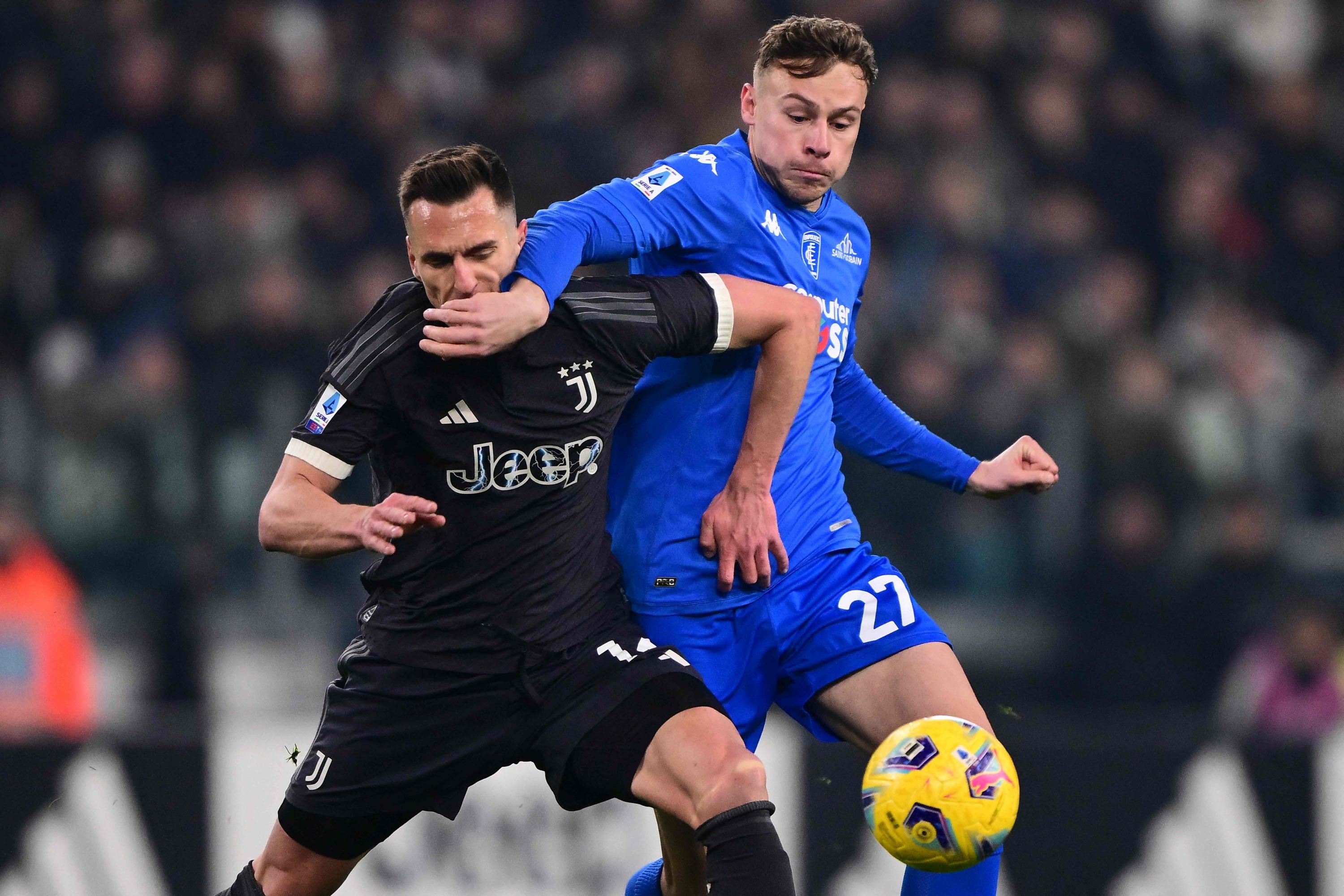 Serie A : Milik voit rouge, la Juve fait grise mine