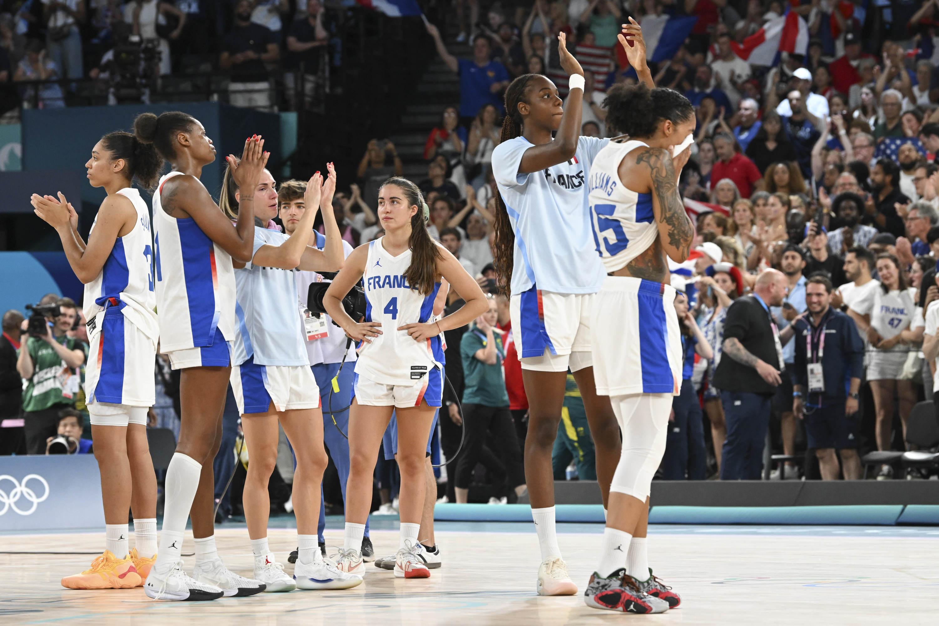 JO Paris 2024 - Basket F : les Bleues reines des cœurs à défaut d’être championnes olympiques