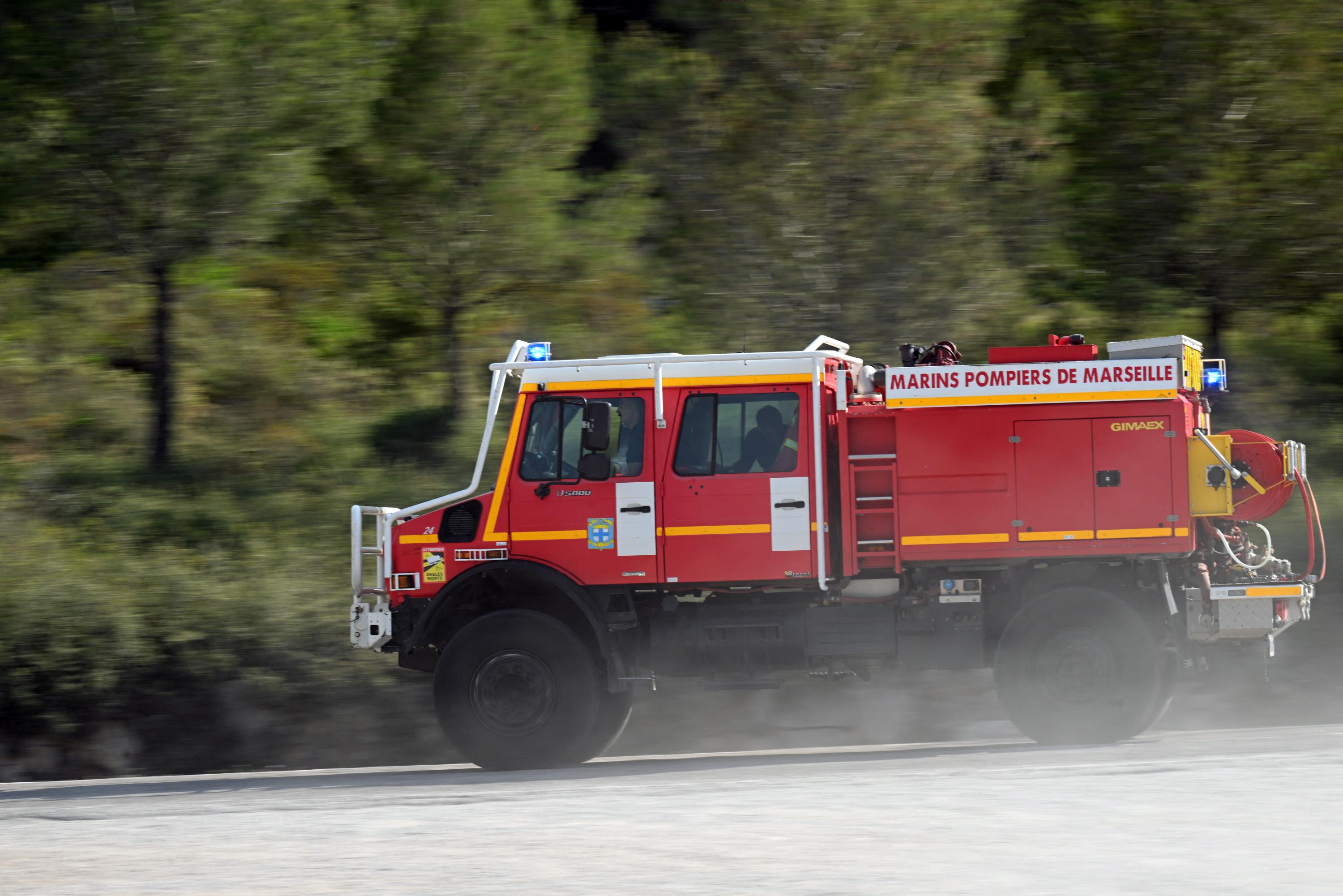 Risques d'incendies : des massifs des Bouches-du-Rhône et du Var fermés dimanche