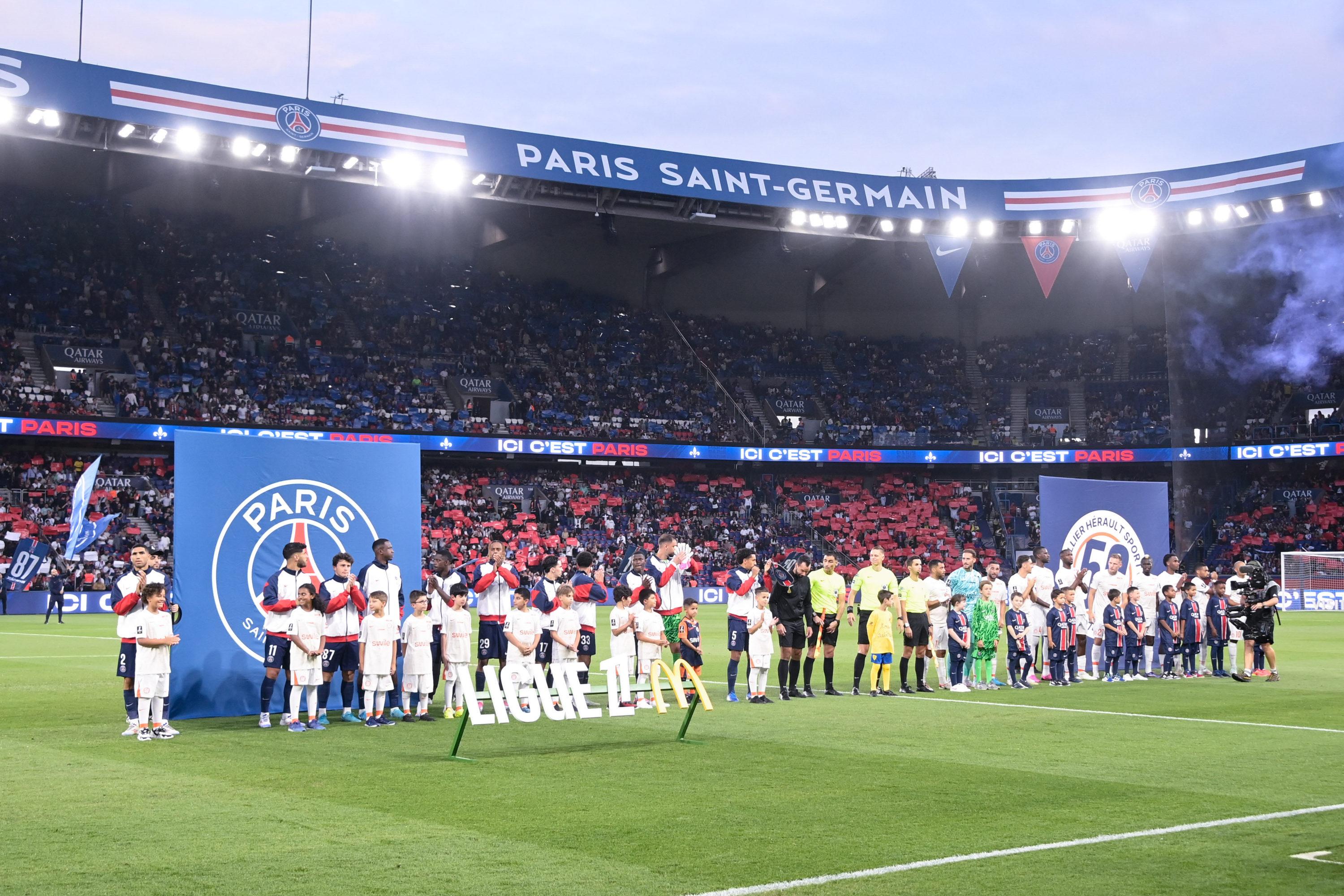 PSG-Montpellier : en vidéo, un changement d’ambiance au Parc des Princes et bronca des supporters