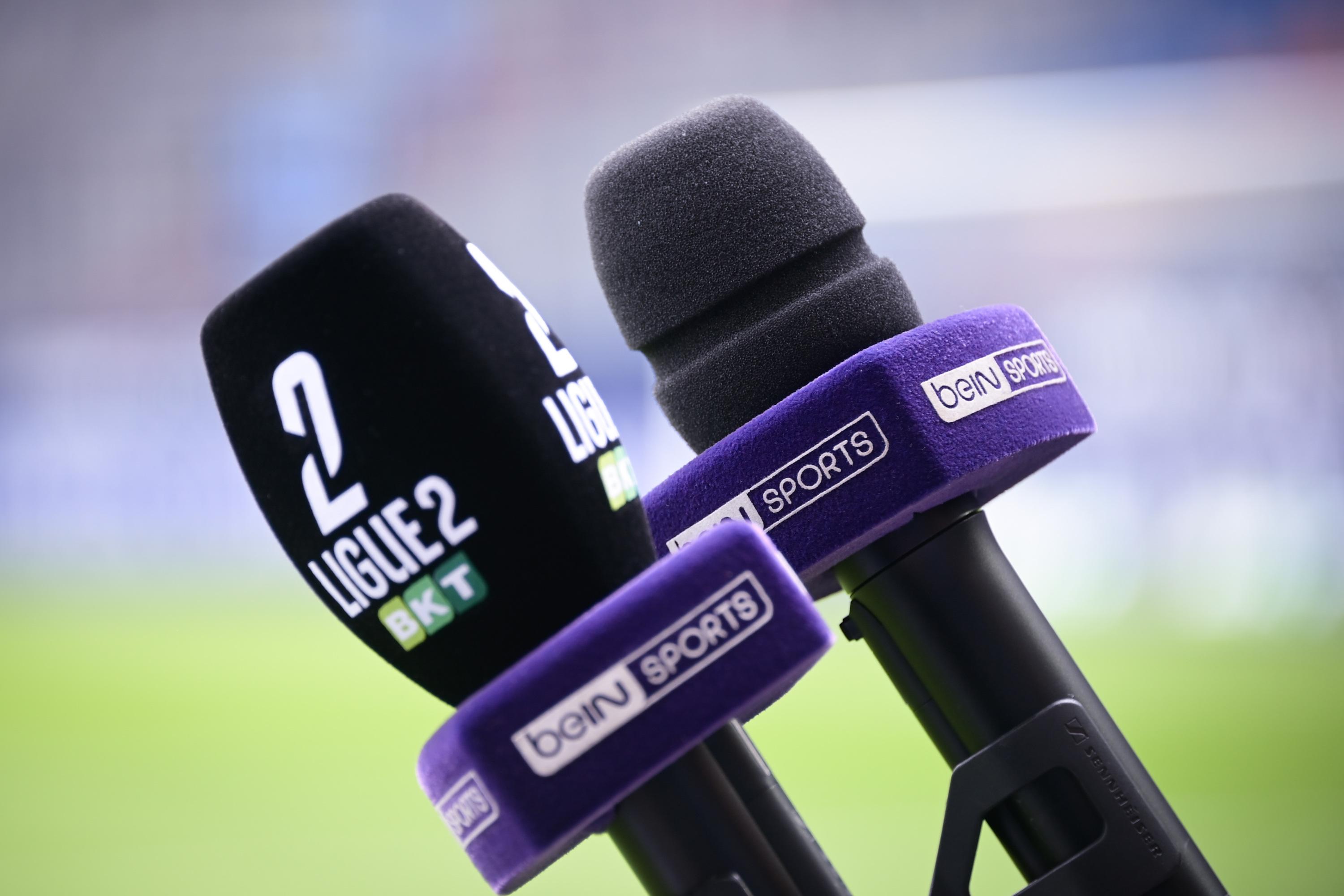 Ligue 2 : les supporters de Grenoble vandalisent les cars-régie de beIN Sport