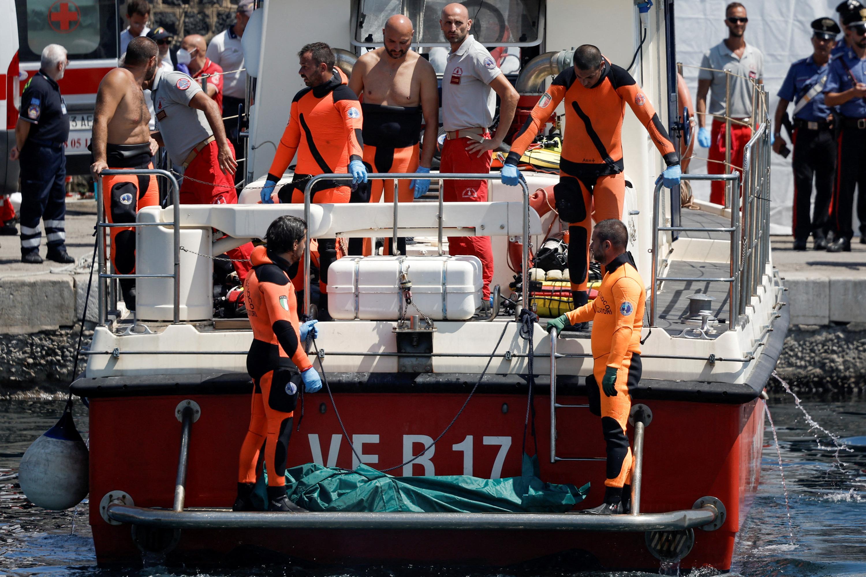 Naufrage meurtrier en Sicile : le commandant du voilier Bayesian visé par l'enquête