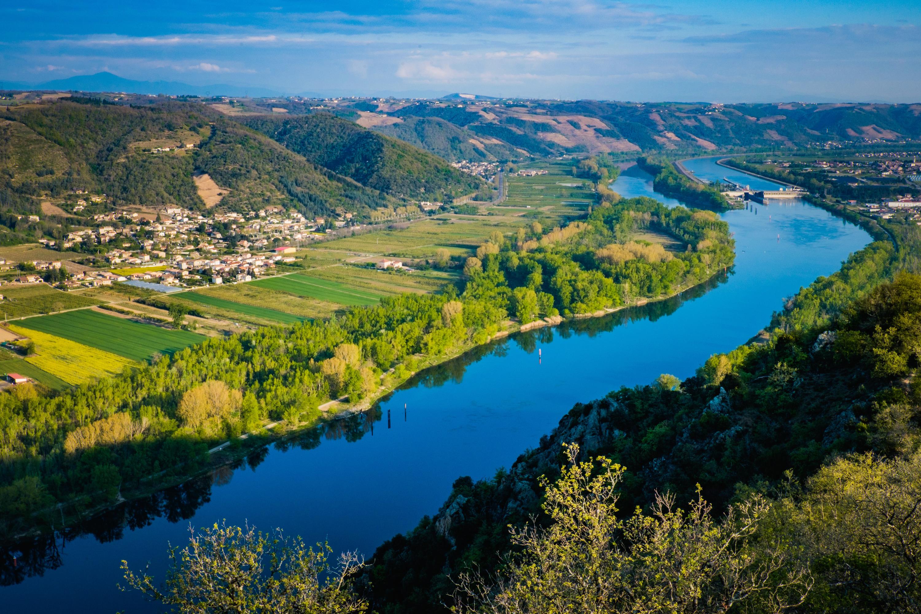 L'État abandonne un projet très contesté de barrage sur le Rhône