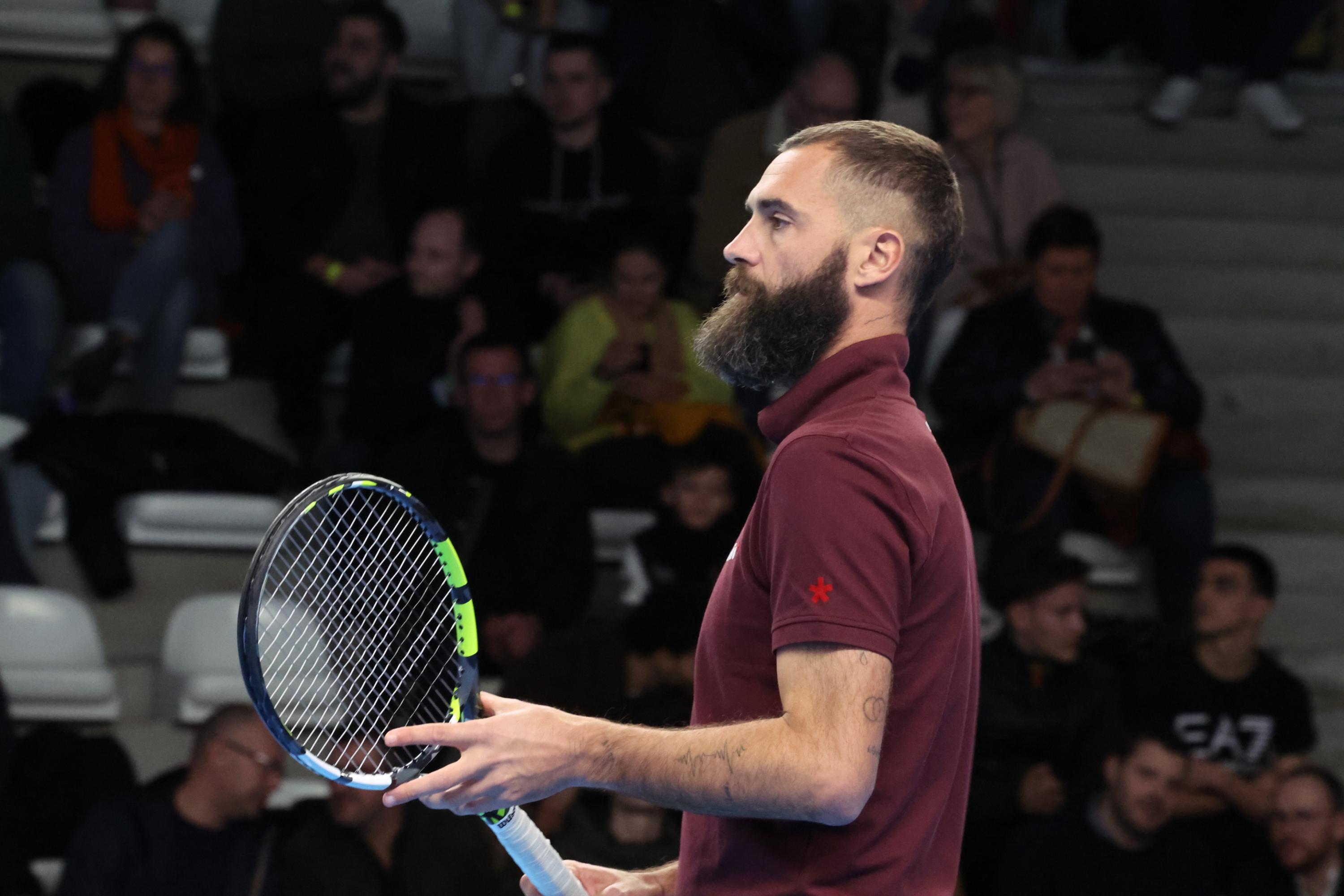 Tennis : après une nouvelle déroute, Paire préfère en rire