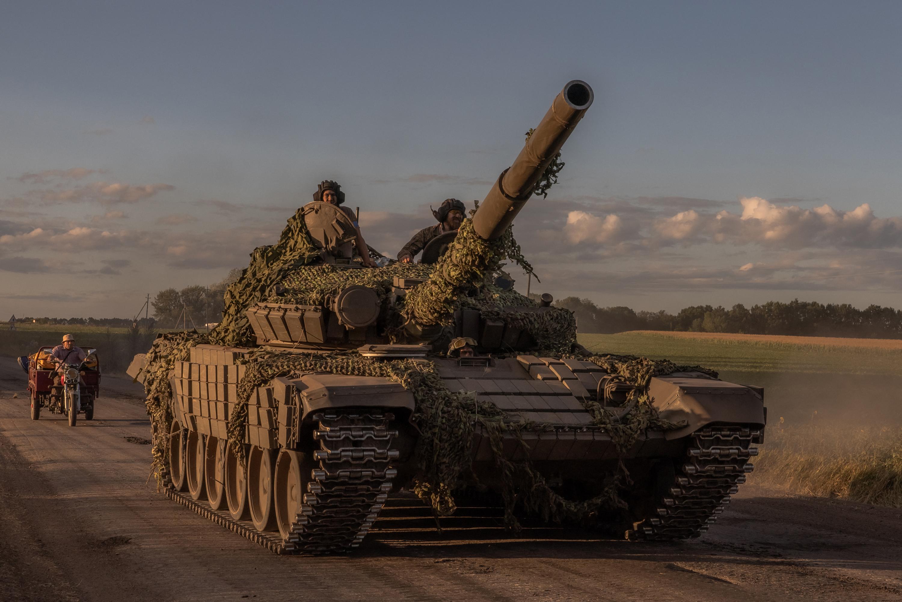 Face à la tenaille russe, l’armée ukrainienne annonce se retirer de la ville de Vouhledar, forteresse du sud du Donbass