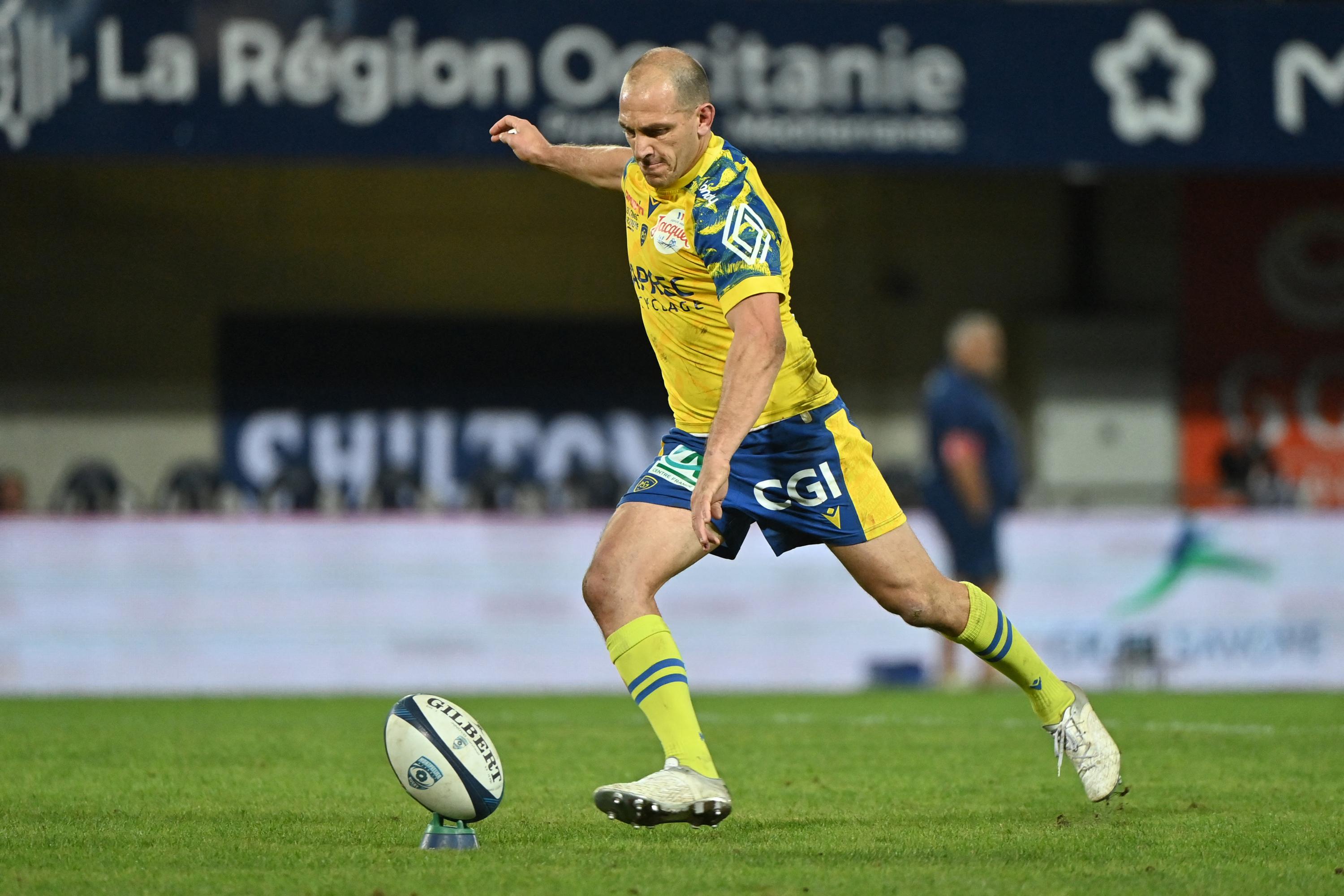 Top 14 : l’ouvreur de Clermont Benjamin Urdapilleta mettra un terme à sa carrière à l’issue de la saison