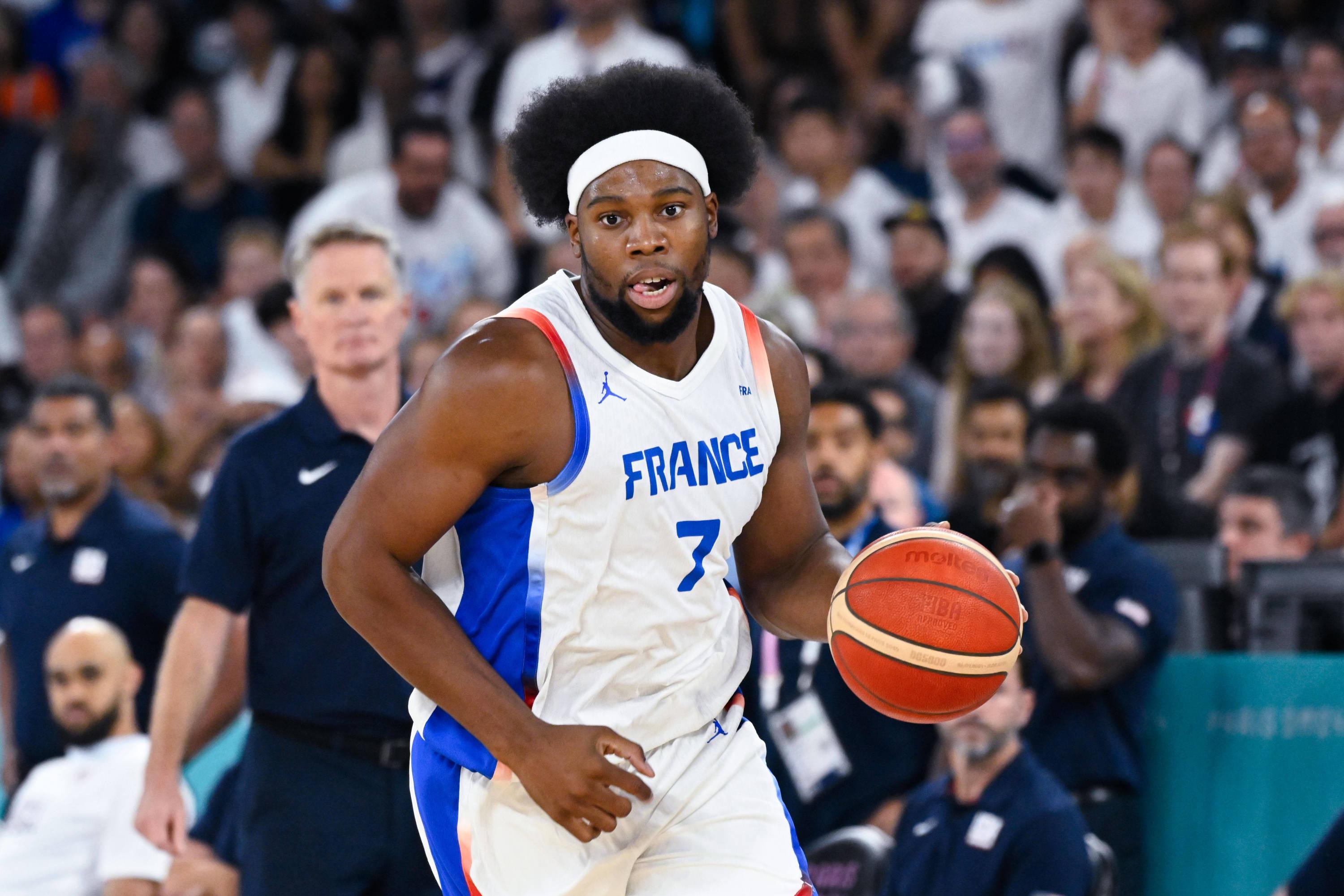 NBA : le Français Yabusele en feu pour sa première avec les Sixers (vidéo)