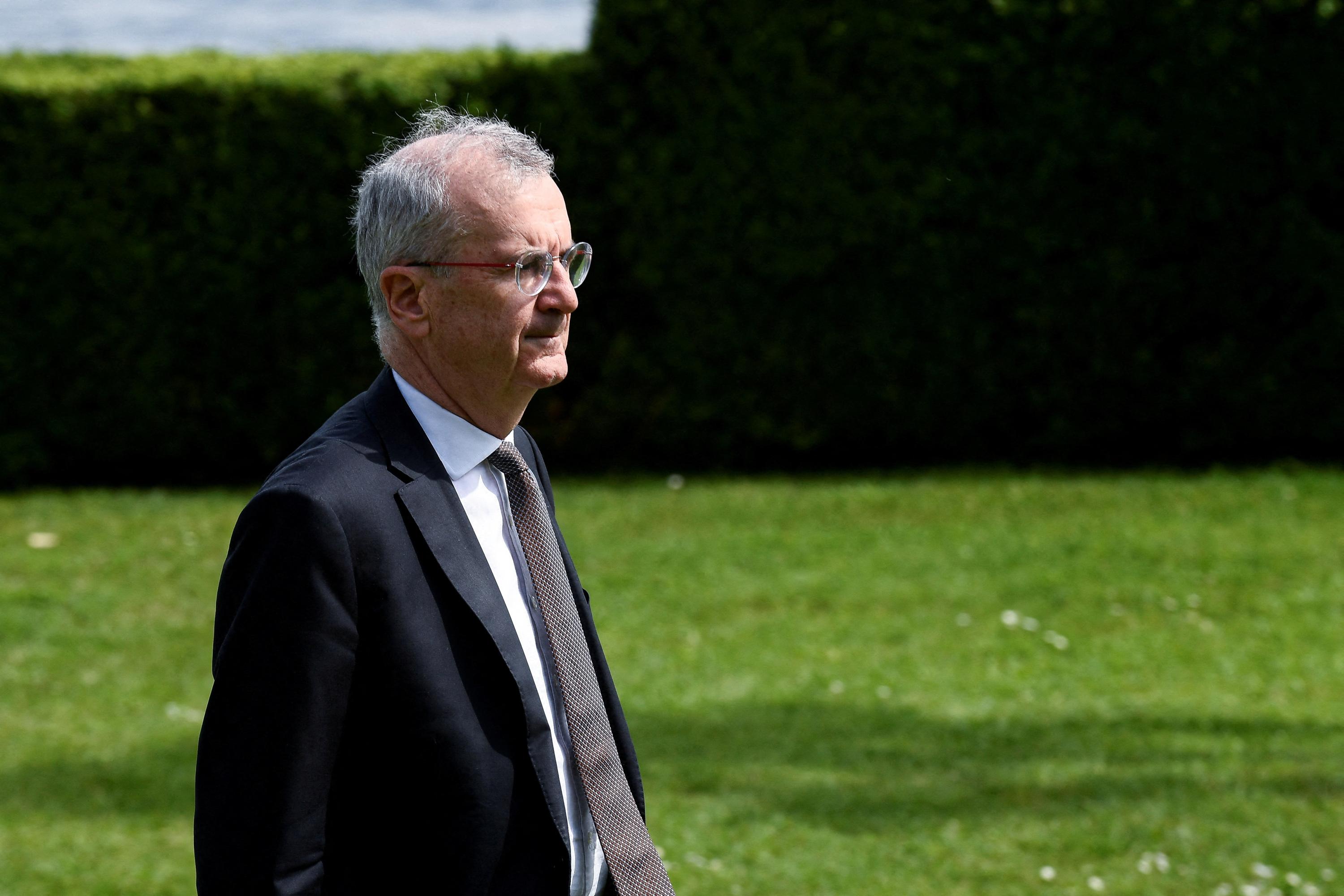 Budget : le gouverneur de la Banque de France appelle à «arrêter de jouer au chamboule-tout avec les pistes d'économies»