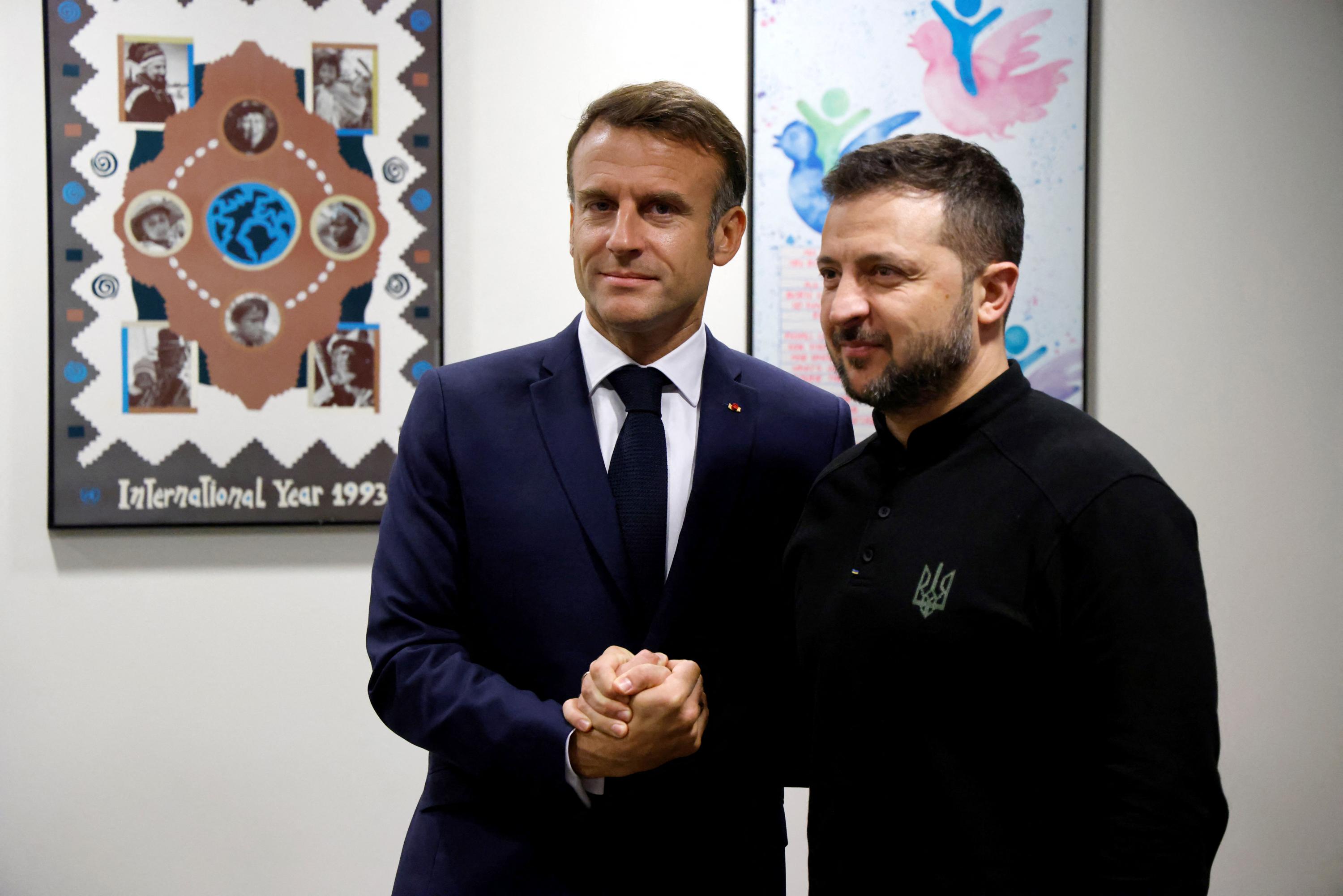 Guerre en Ukraine : Volodymyr Zelensky reçu jeudi à Paris par Emmanuel Macron