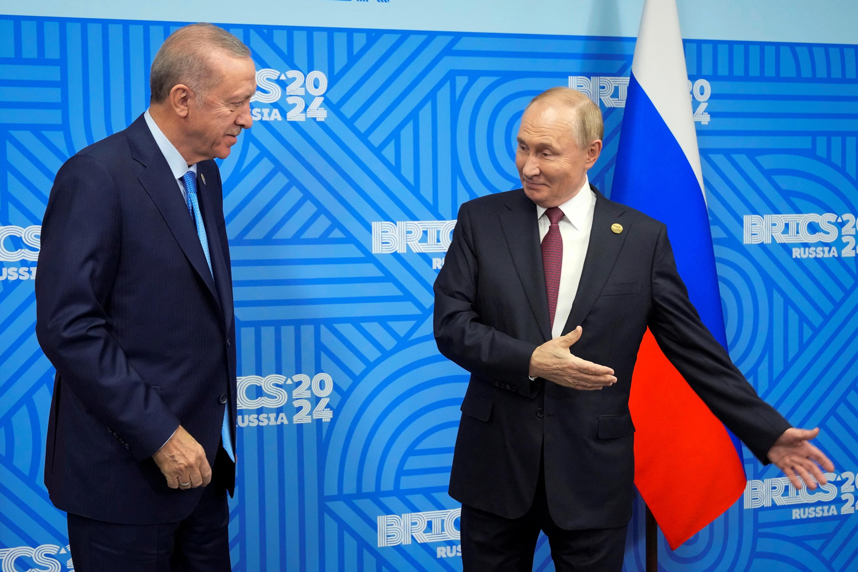 À Kazan, Erdogan fait de l’équilibrisme entre les Brics et l’Occident