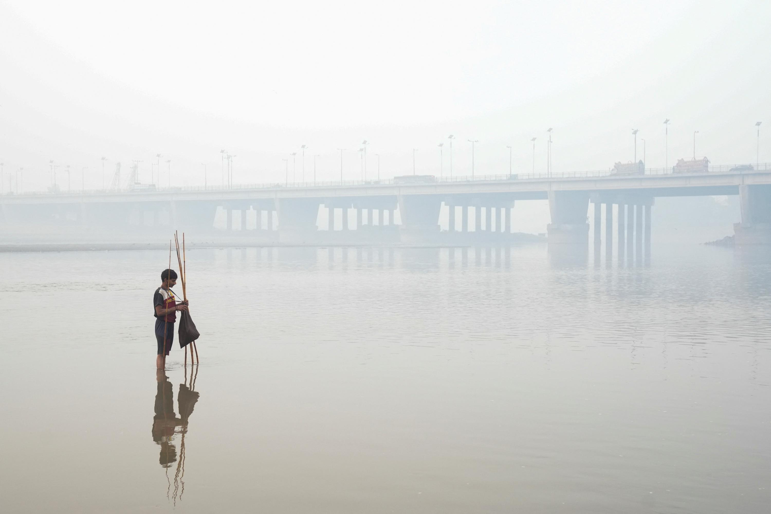 «Plus dangereux que l’épisode Covid»: au Pakistan, les écoles de Lahore fermées à cause d’un pic de pollution record