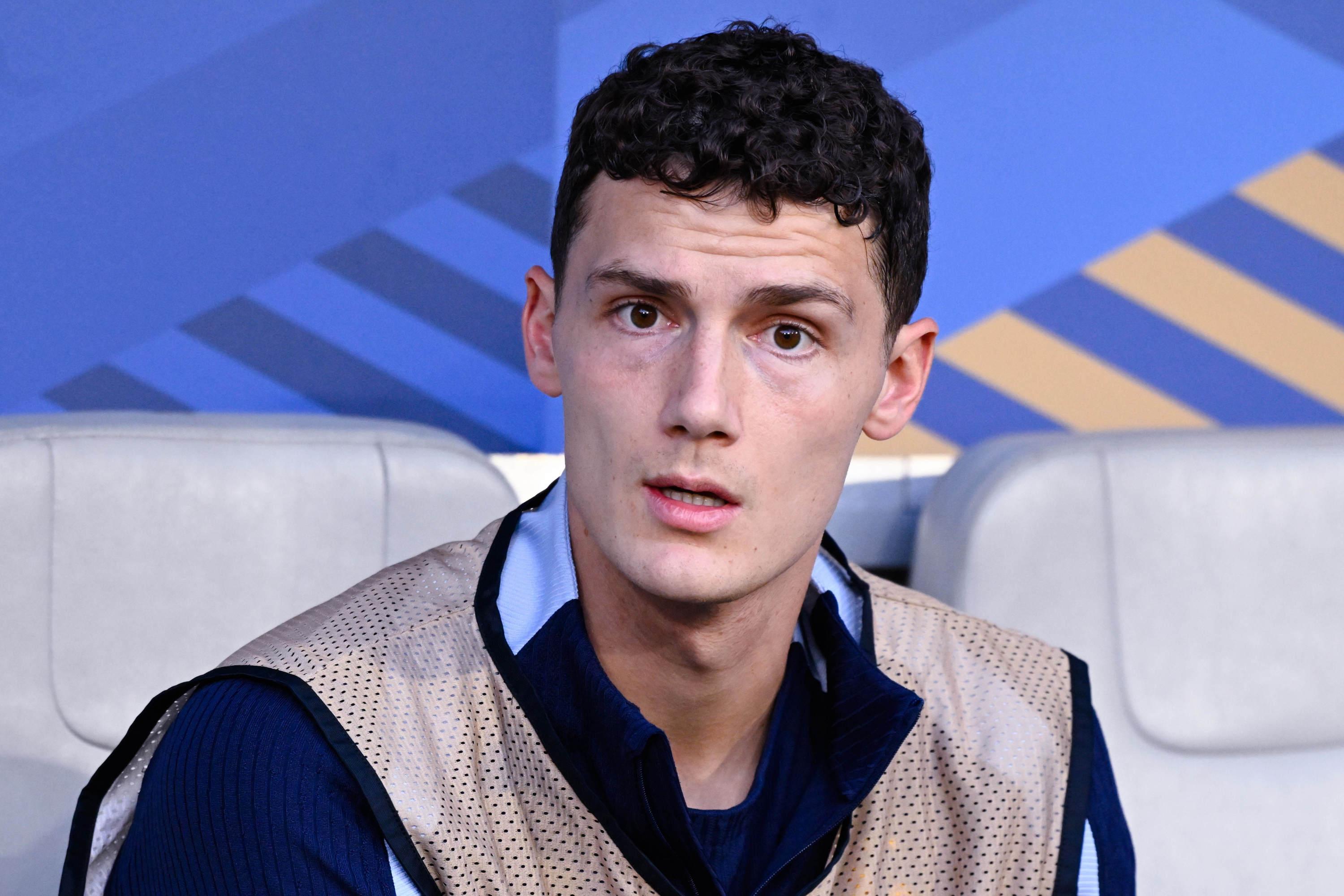 «C’est lui le boss»: écarté des Bleus, Pavard «n’abandonne pas» et «respecte» les choix de Deschamps