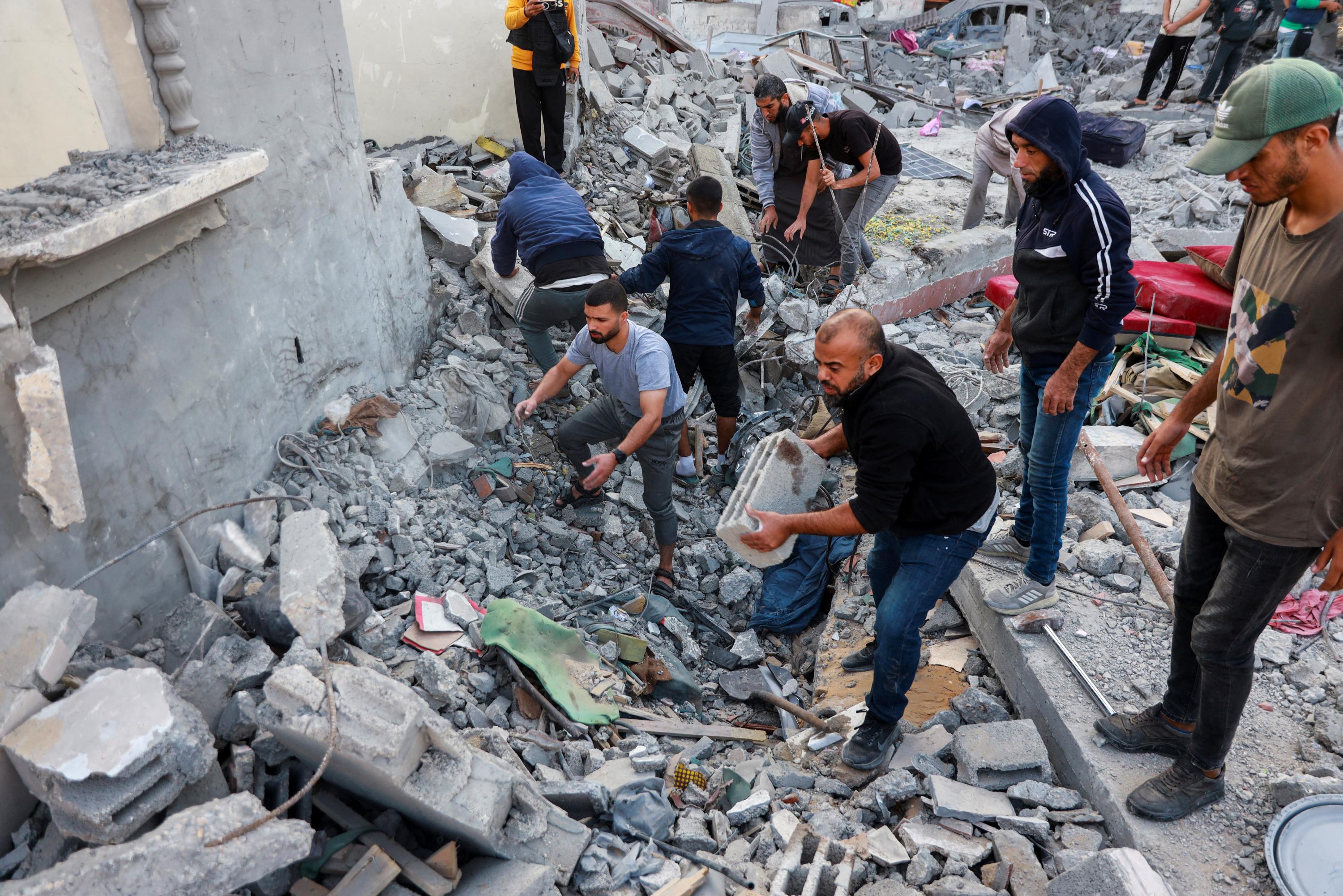 Le parlement israélien adopte une loi permettant d'expulser à Gaza les familles de terroristes