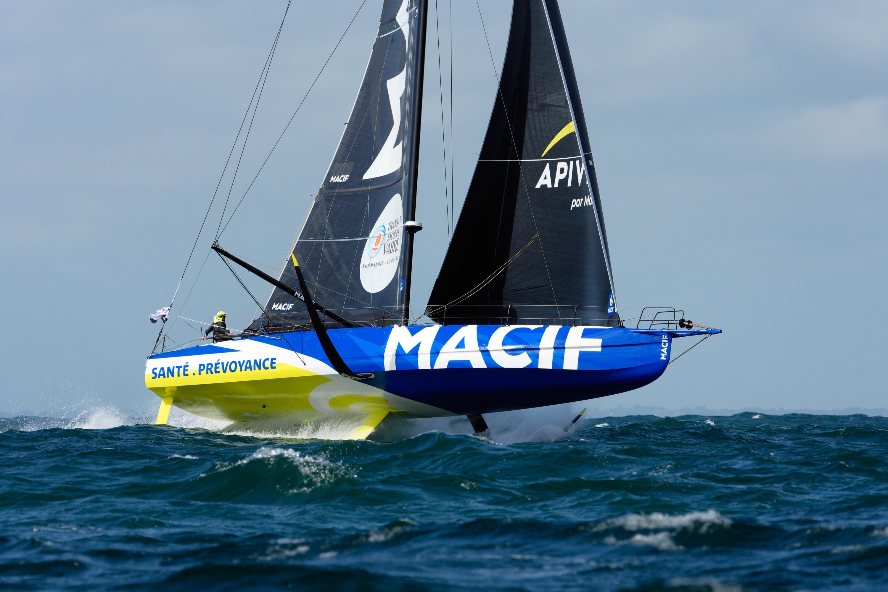 Vendée Globe: Dalin accentue son avance