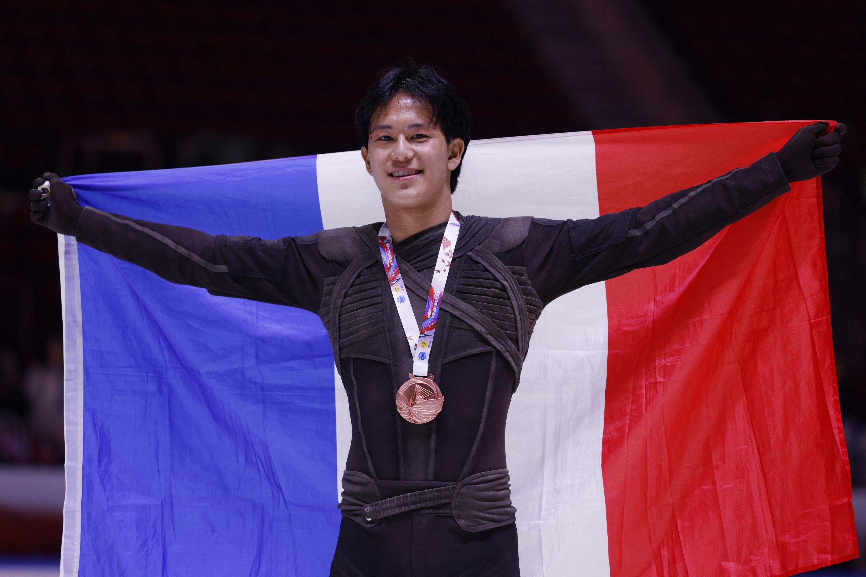 Patinage : coup dur pour le Français Adam Siao Him Fa, forfait pour la finale du Grand Prix