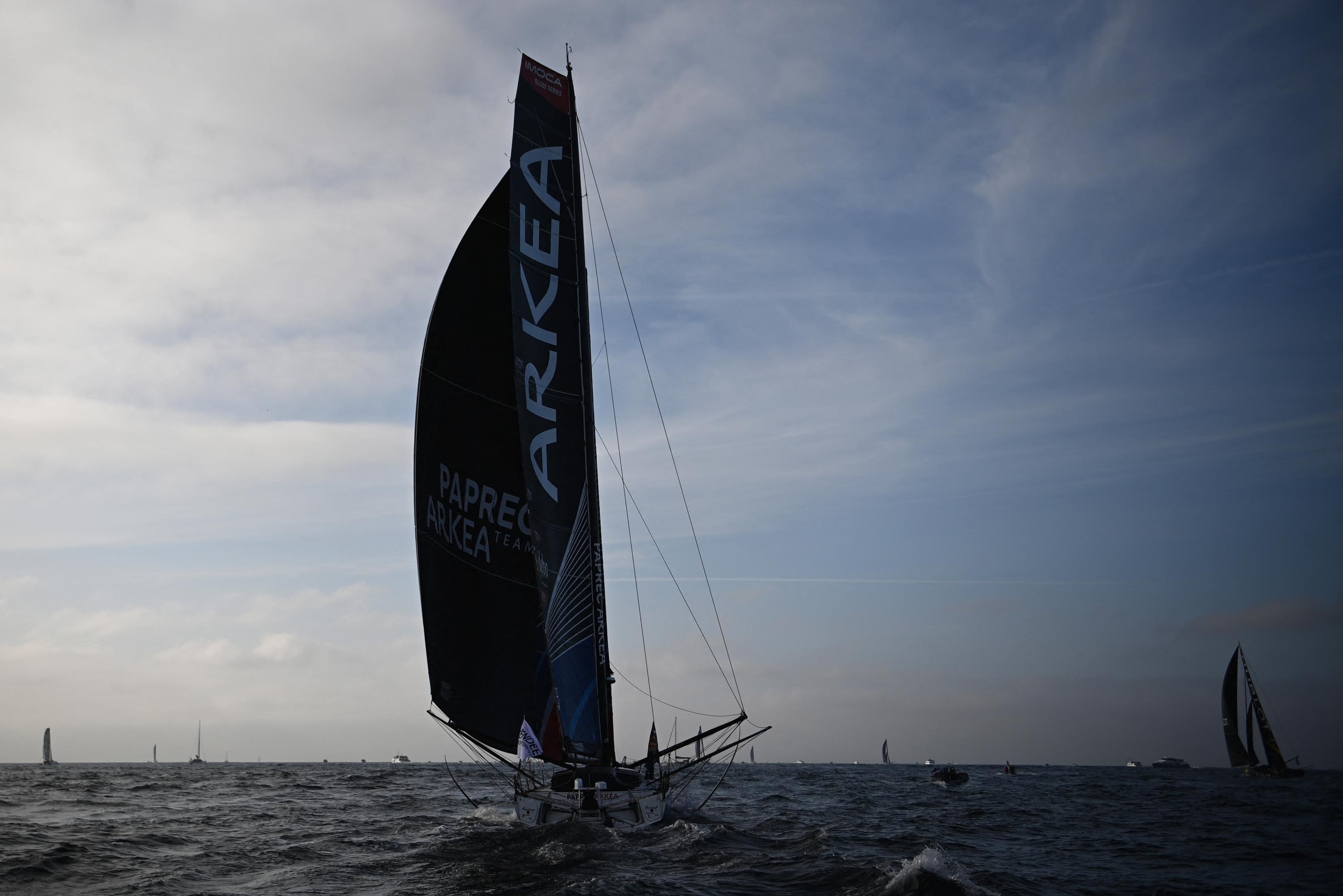 Vendée Globe: Richomme revient sur Dalin, belle bagarre en tête de course