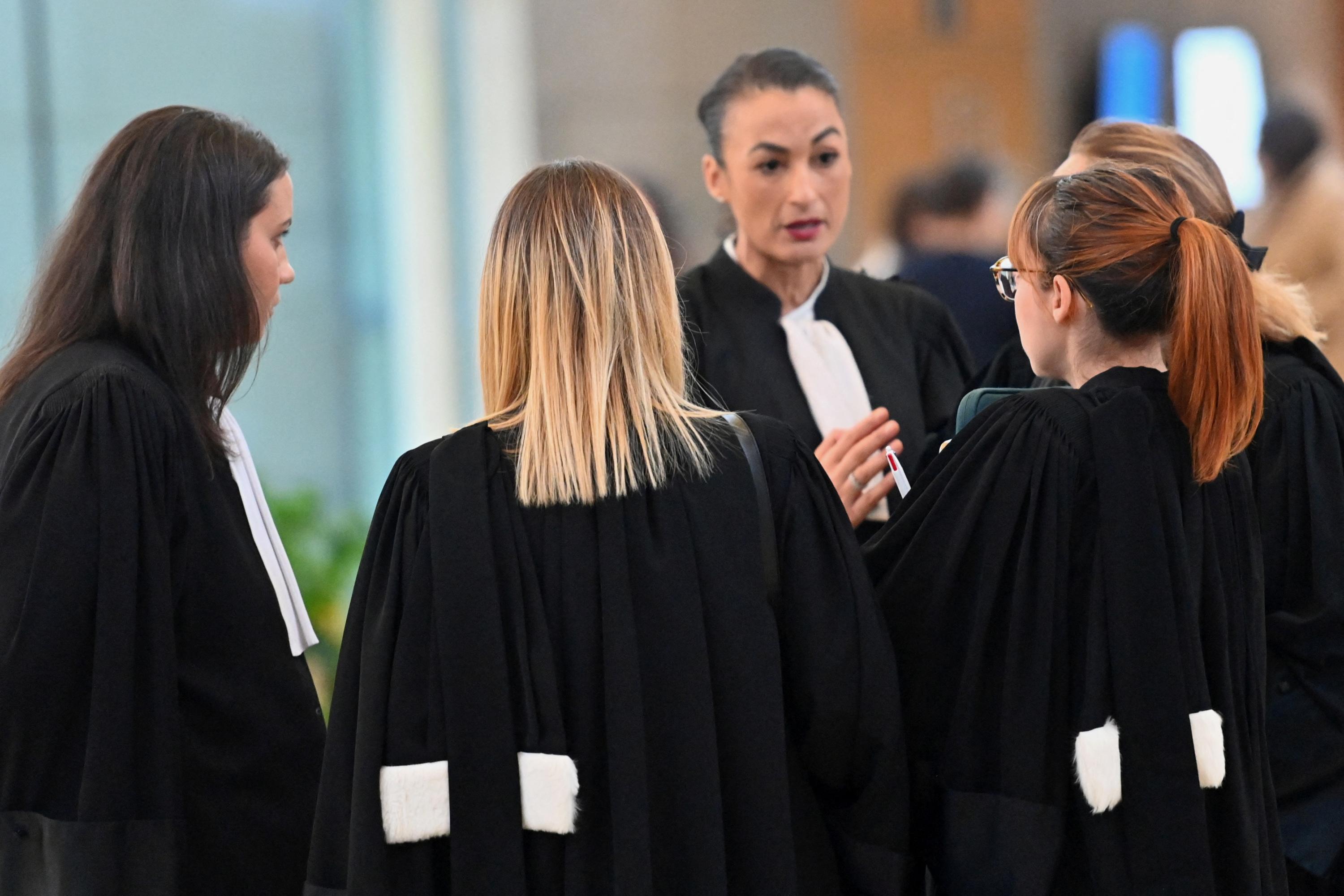 «Comment on peut imaginer que ces hommes sont des violeurs ?» : la charge d’une avocate des condamnés contre le verdict des viols de Mazan